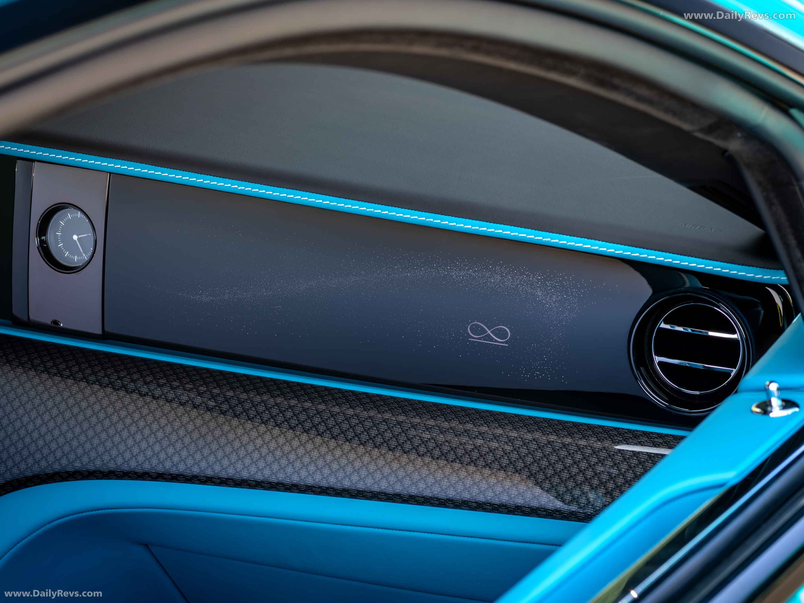 2026 Rolls-Royce Spectre Black Badge Chinese Mural Art Interior