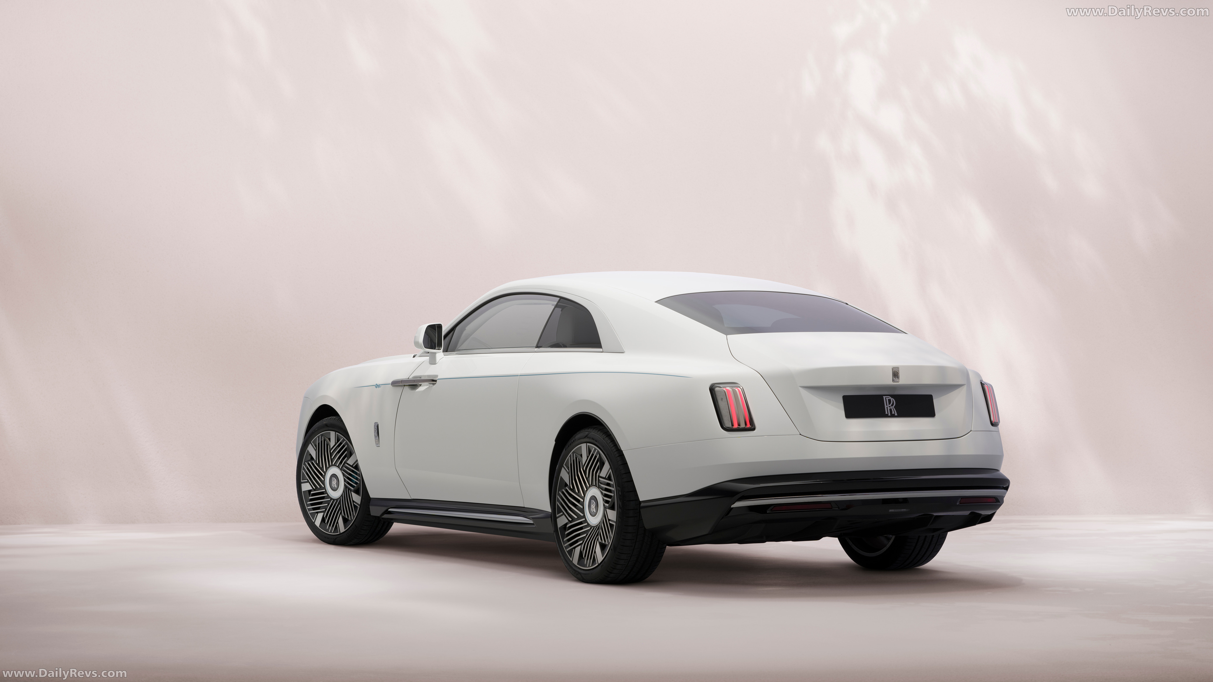 2026 Rolls-Royce Spectre Inspired by Primavera Evanescent Rear View