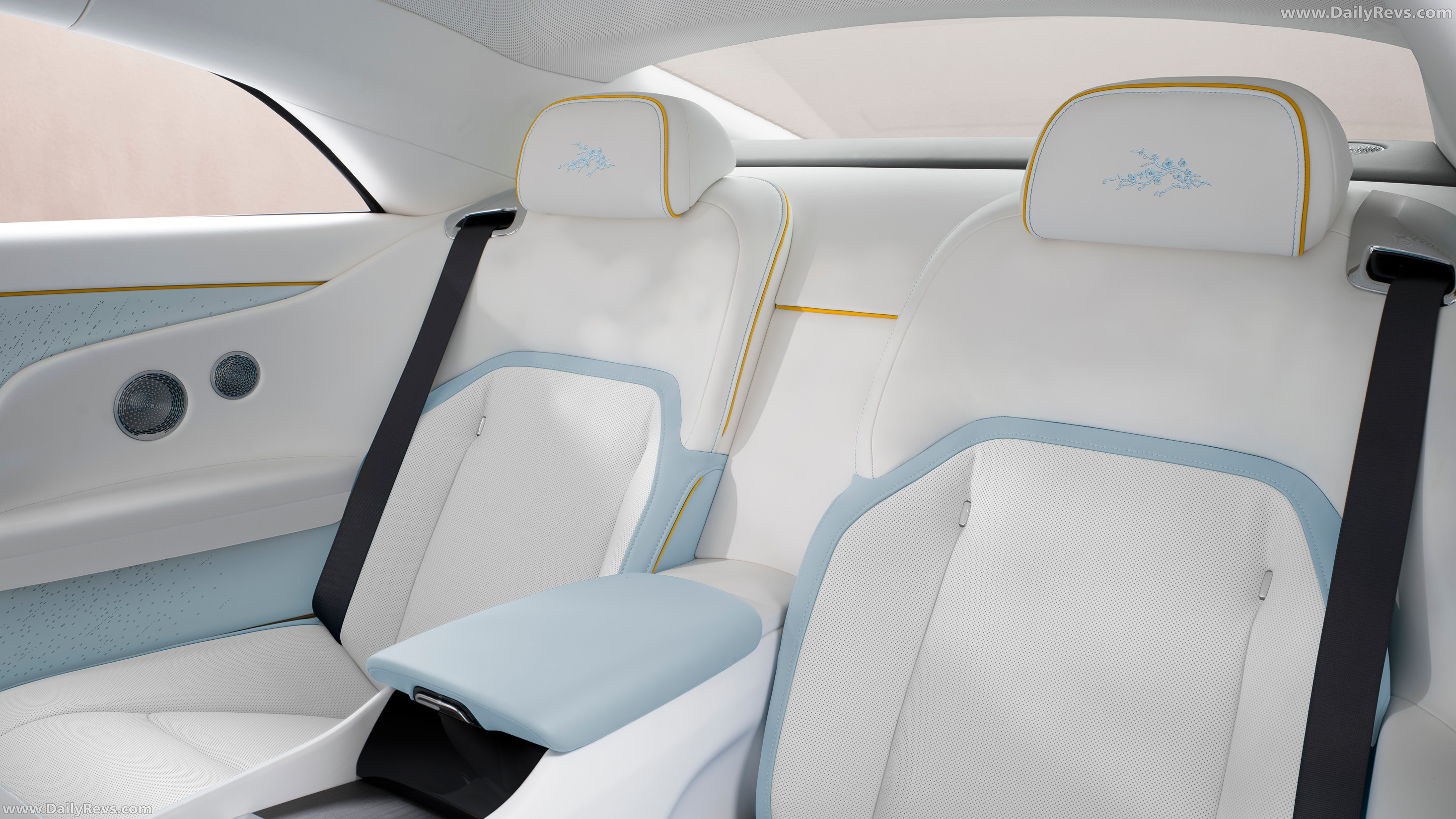 2026 Rolls-Royce Spectre Inspired by Primavera Reverie Interior