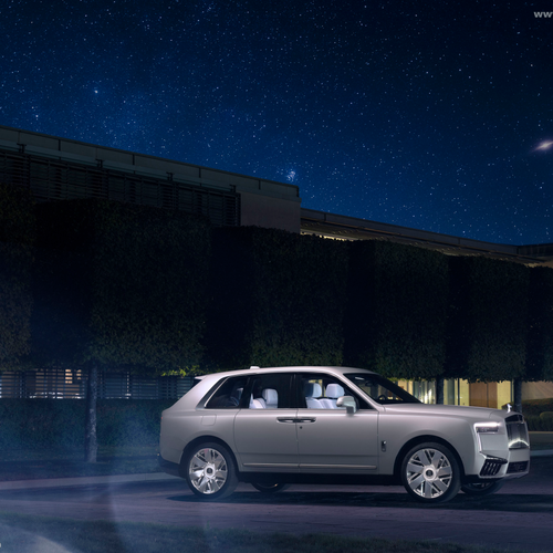 2026 Rolls-Royce Cullinan Cosmos Side View