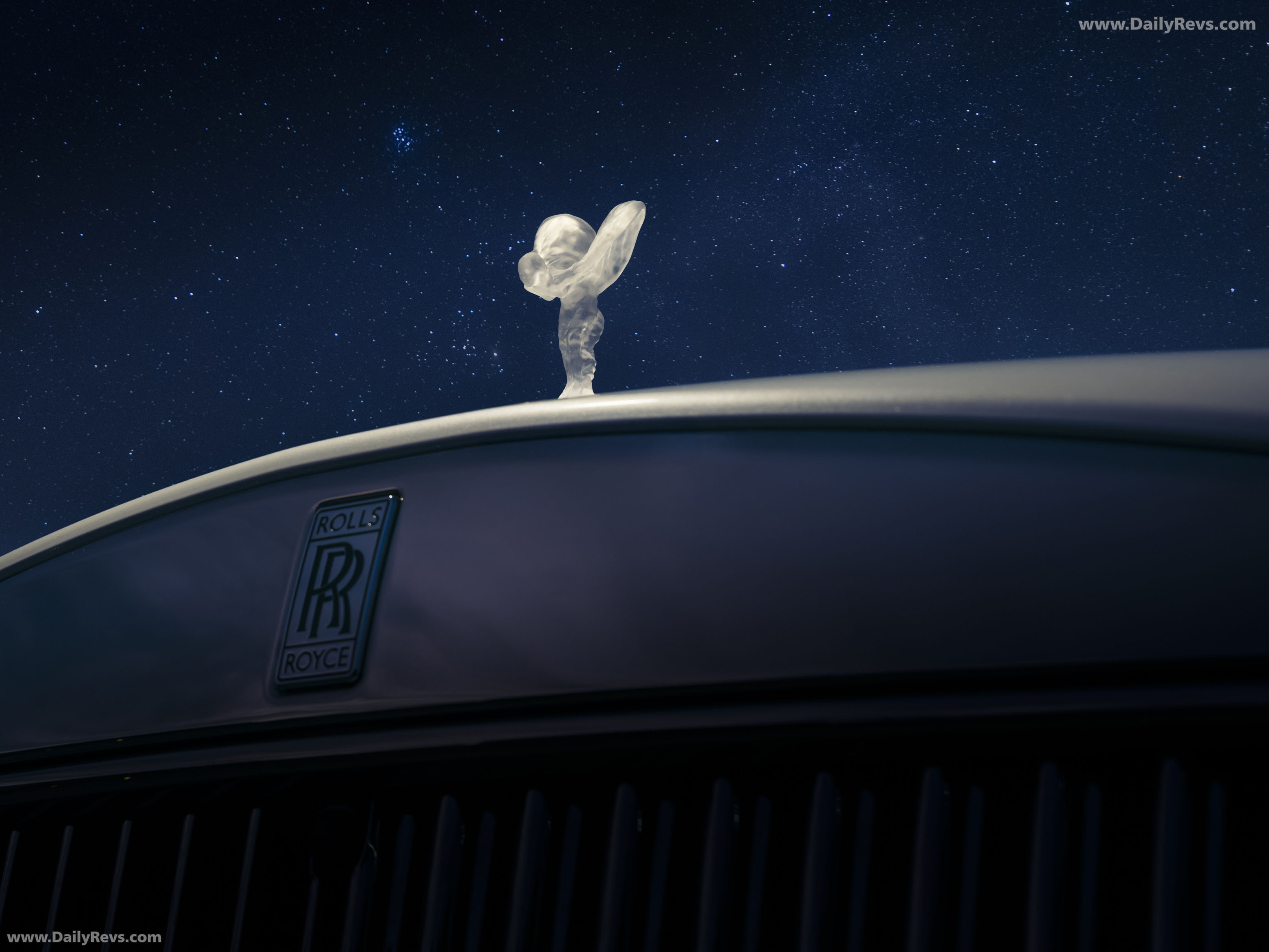 2026 Rolls-Royce Cullinan Cosmos Exterior