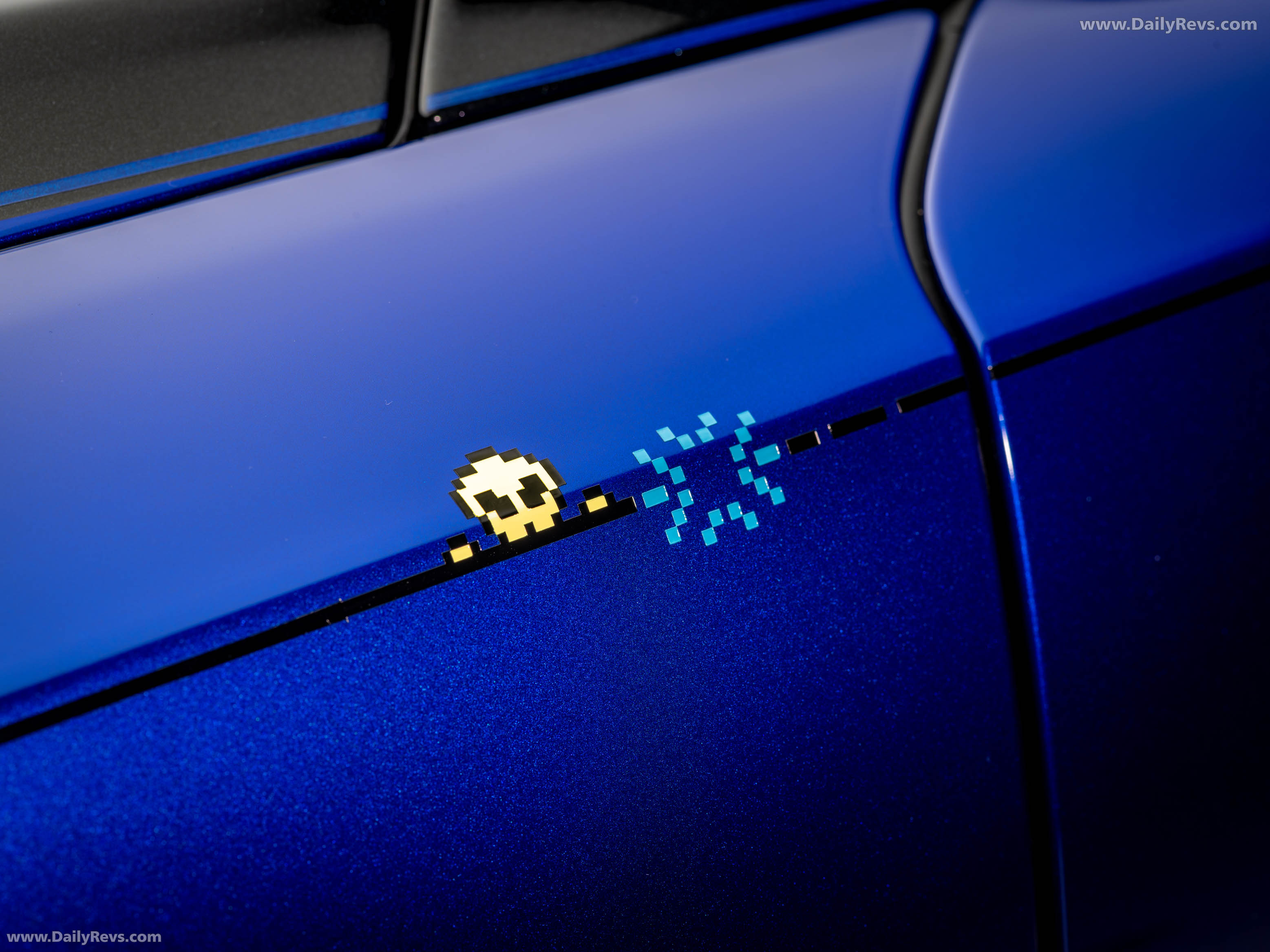 2026 Rolls-Royce Ghost Black Badge Gamer Exterior