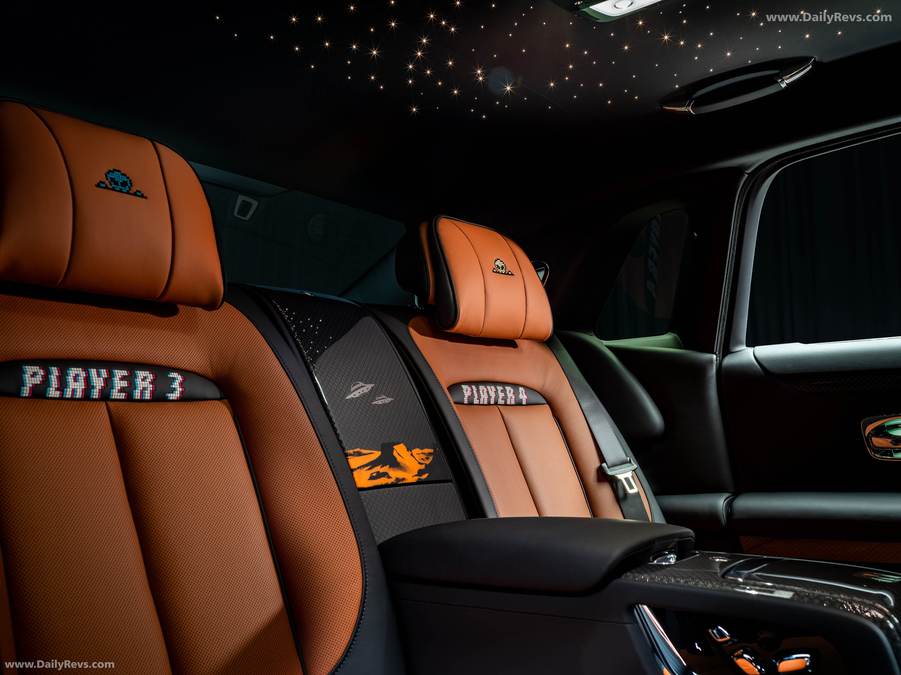 2026 Rolls-Royce Ghost Black Badge Gamer Interior