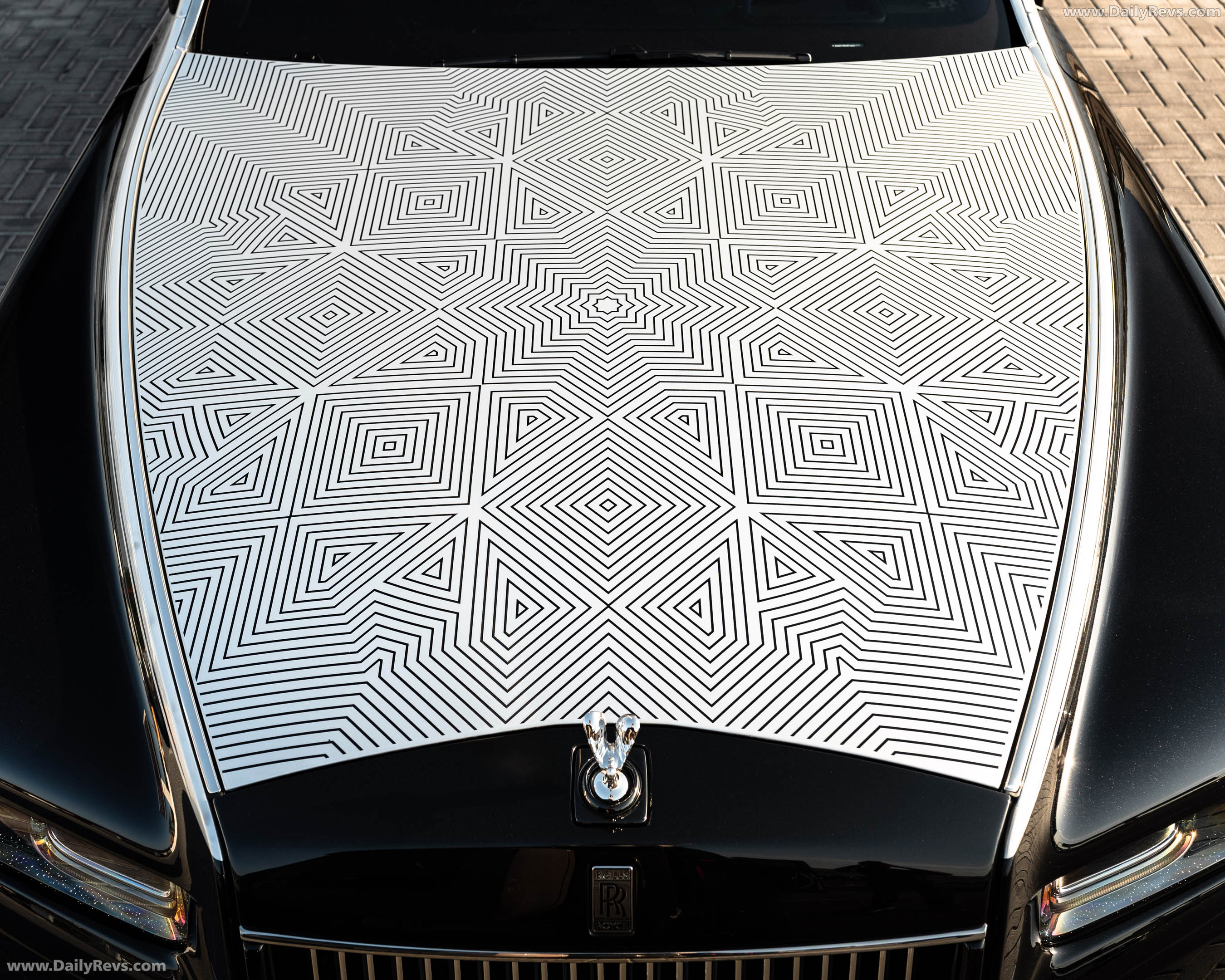 2026 Rolls-Royce Phantom Arabesque Exterior