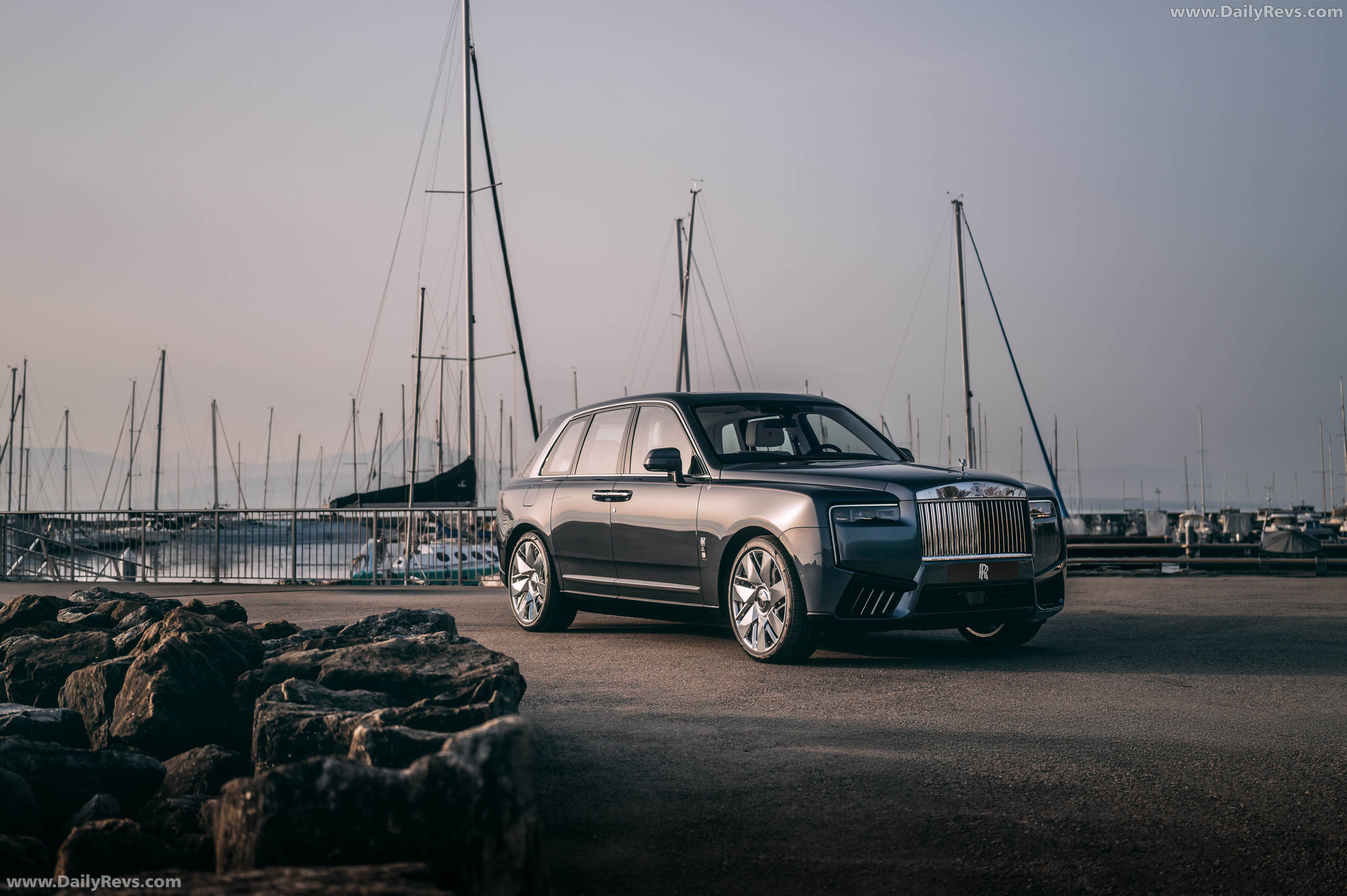 2026 Rolls-Royce Cullinan Yachting Front View