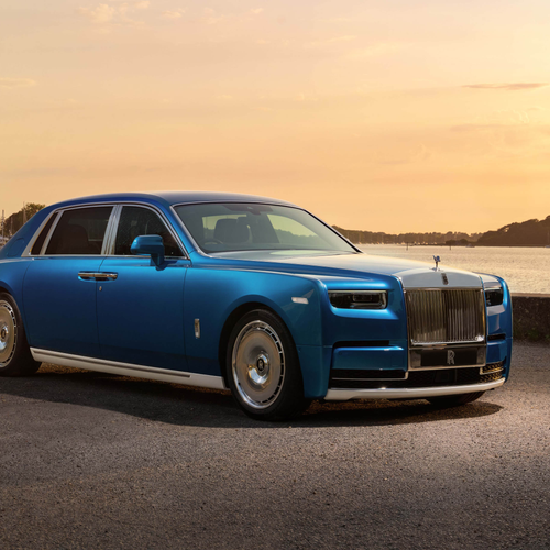 2026 Rolls-Royce Phantom Extended Regatta Front View