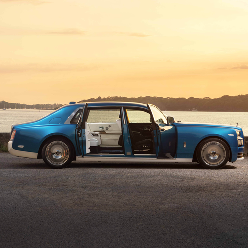 2026 Rolls-Royce Phantom Extended Regatta Side View