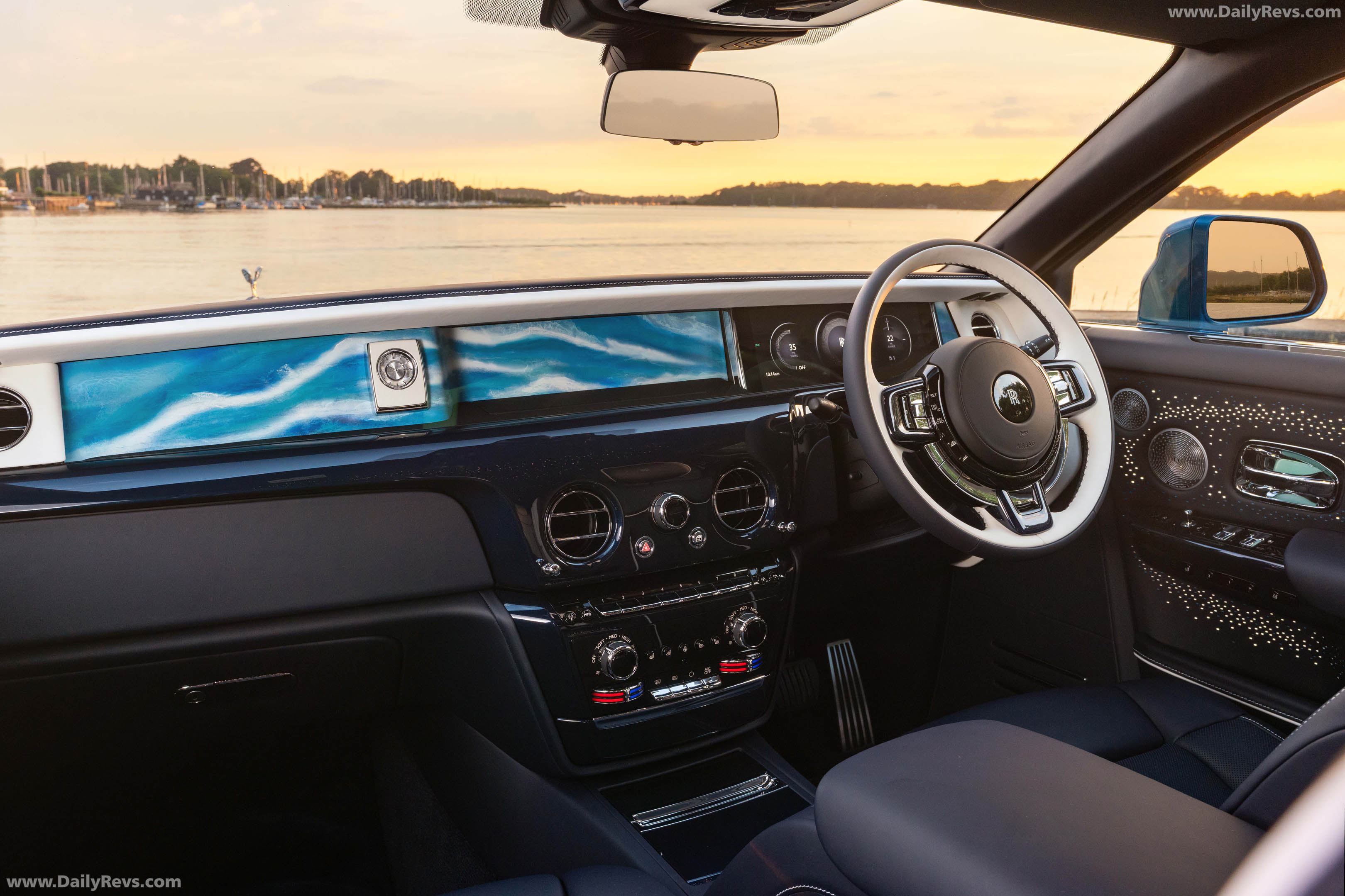 2026 Rolls-Royce Phantom Extended Regatta Interior