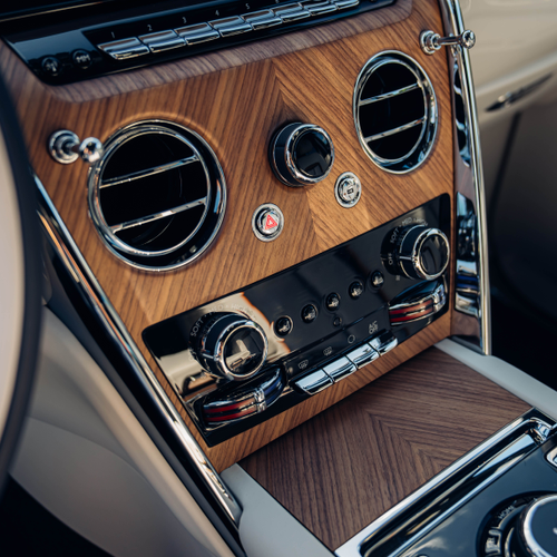 2026 Rolls-Royce Cullinan Bohemian Sunset Interior