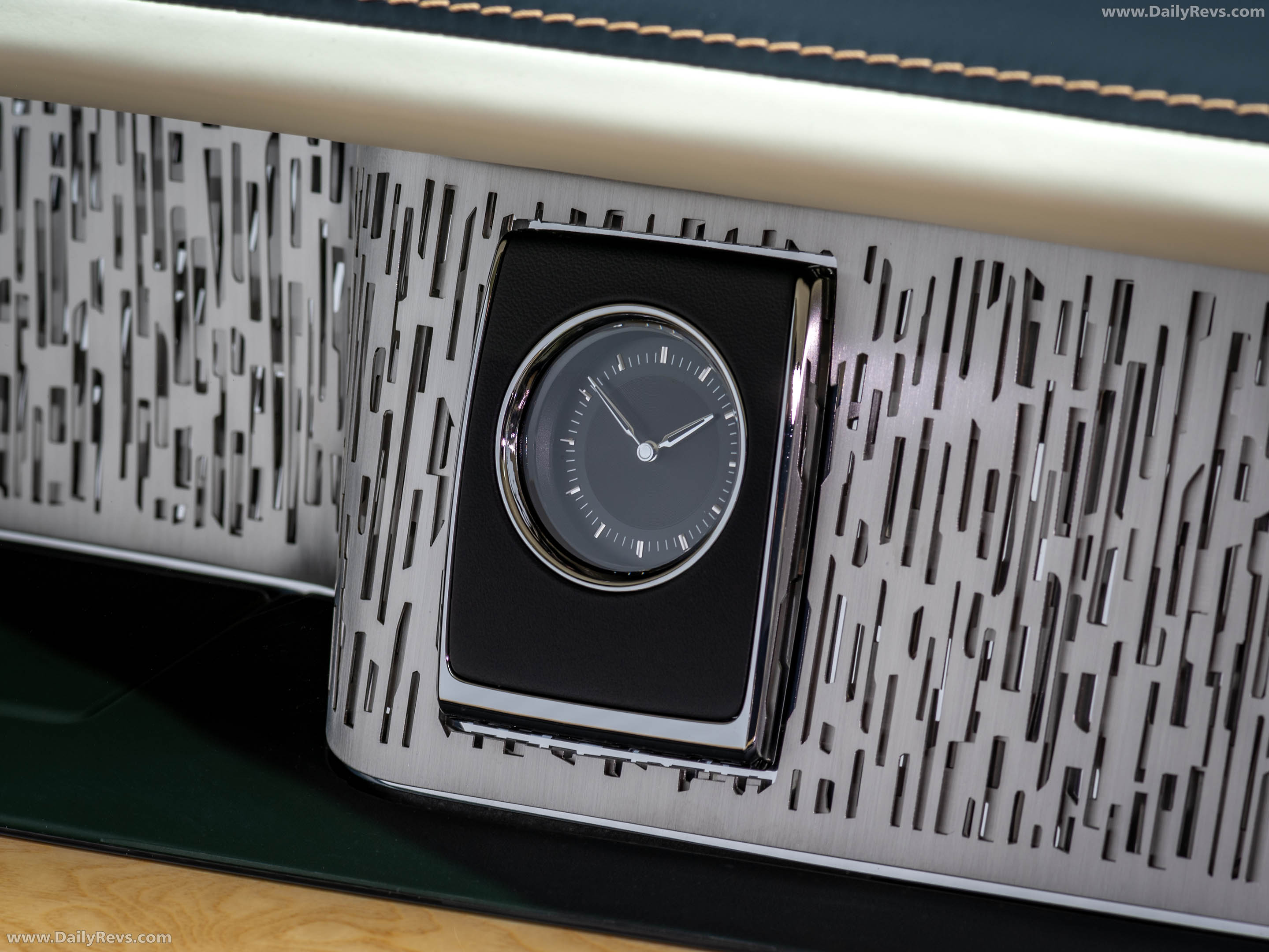 2026 Rolls-Royce Phantom Hummingbird Interior