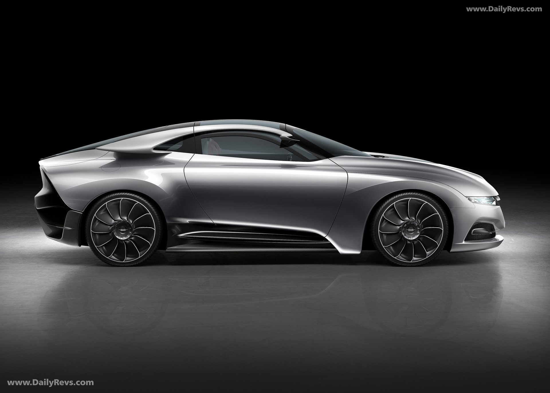 2011 Saab PhoeniX Concept Side View