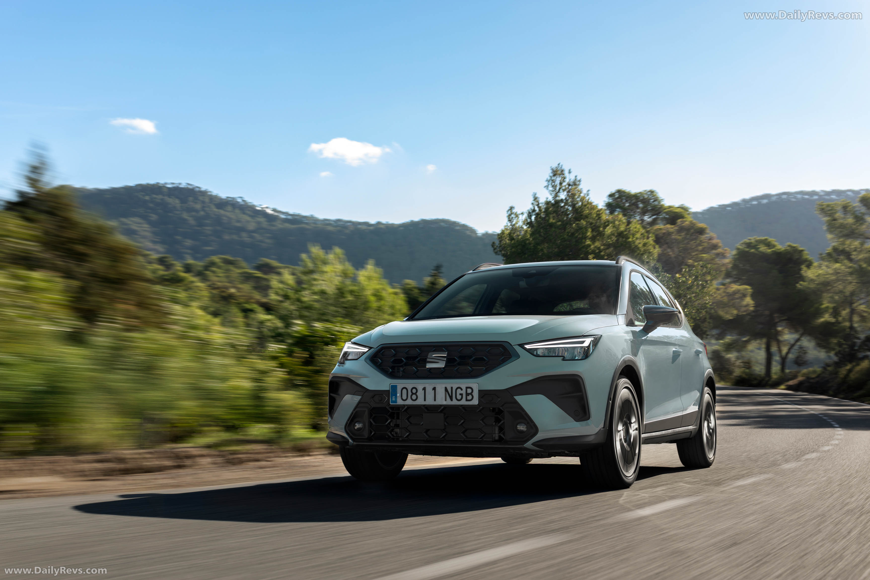2026 Seat Arona Front View