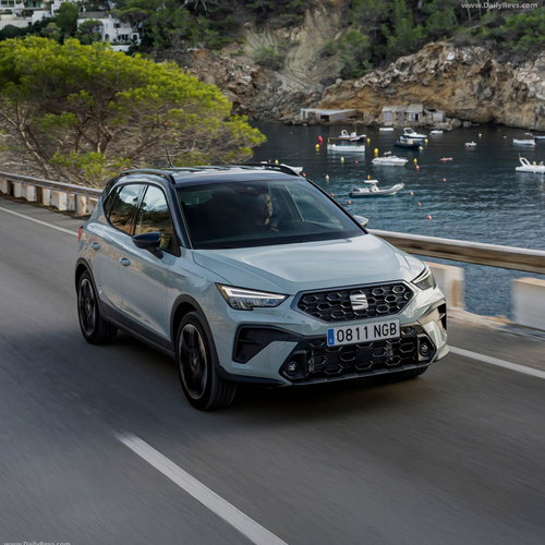 2026 Seat Arona Front View