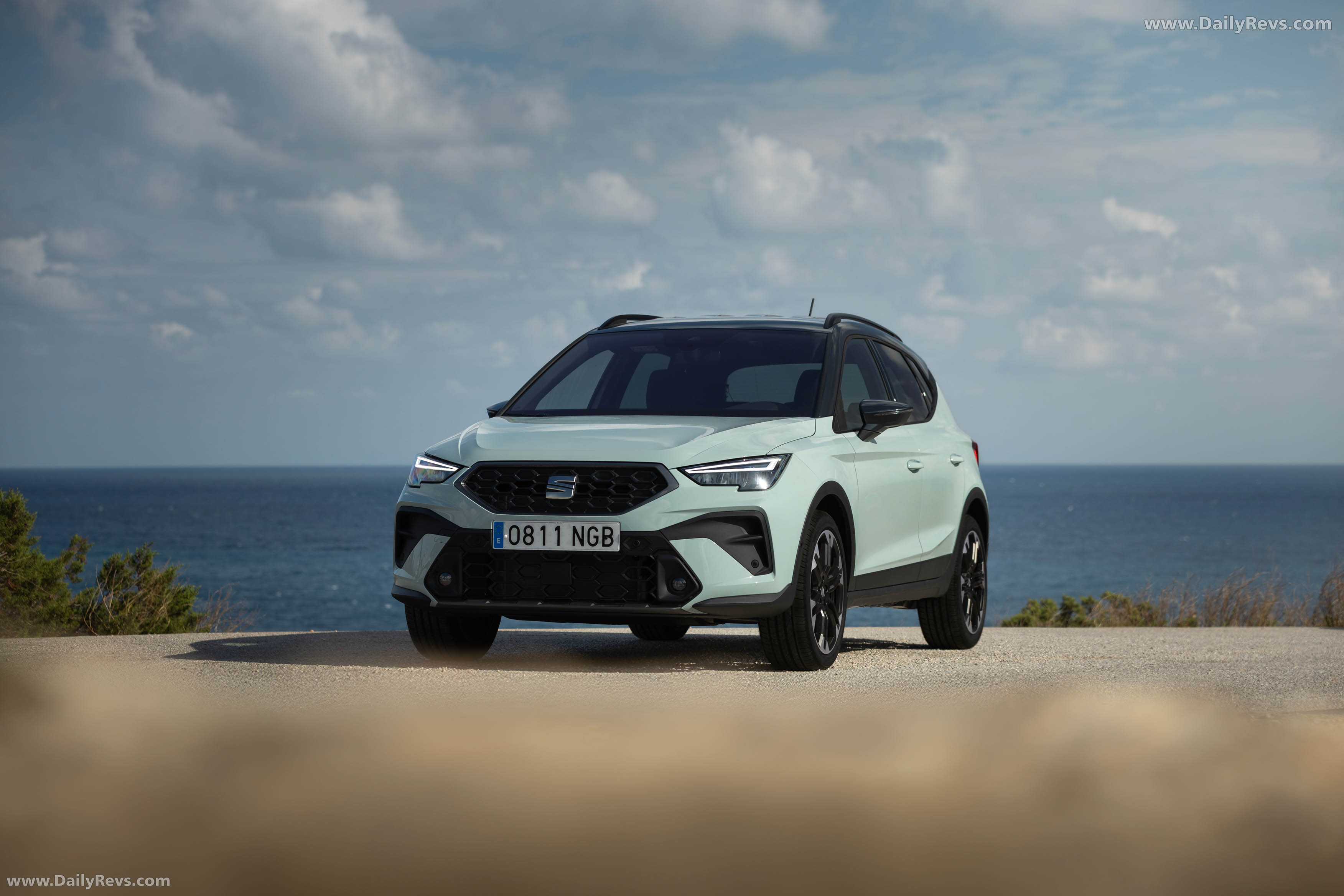 2026 Seat Arona Front View