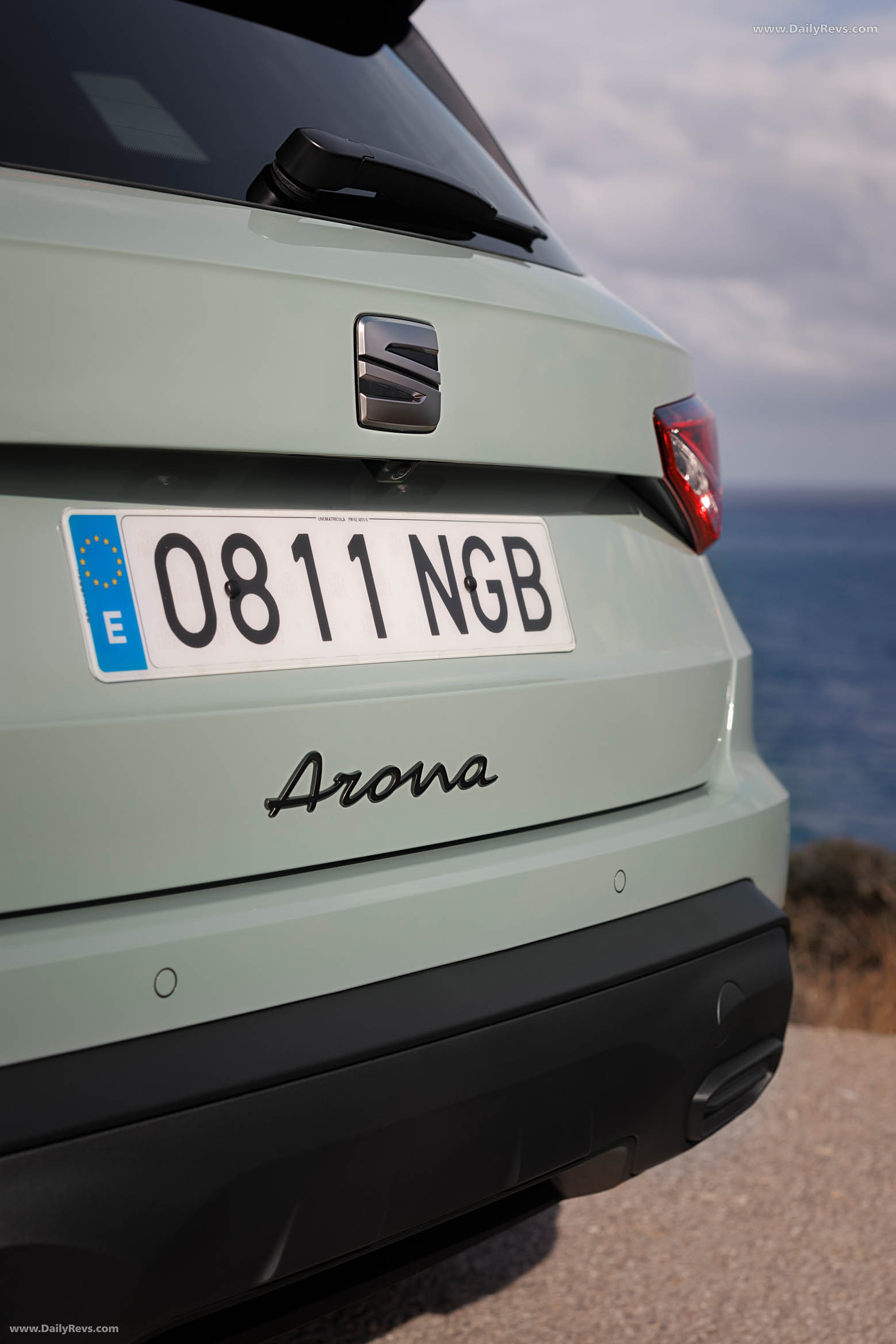 2026 Seat Arona Exterior