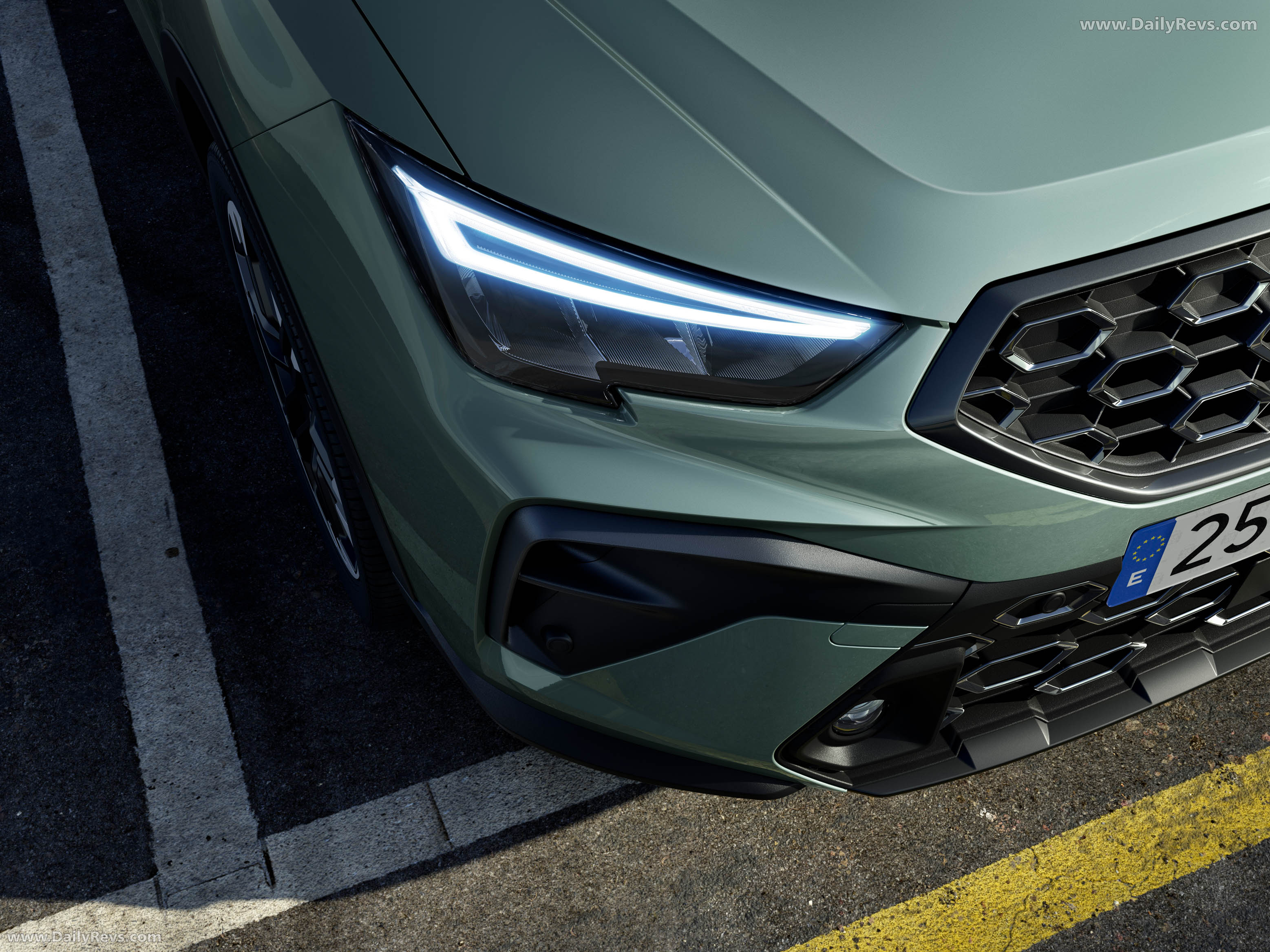 2026 Seat Arona Exterior