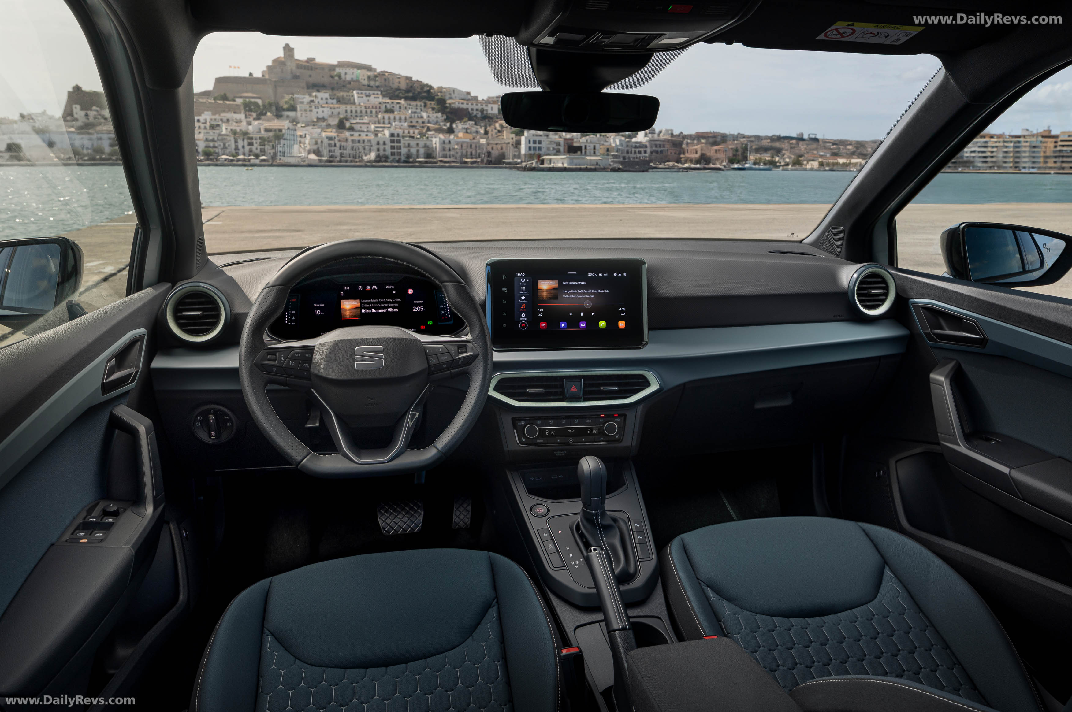 2026 Seat Arona Interior