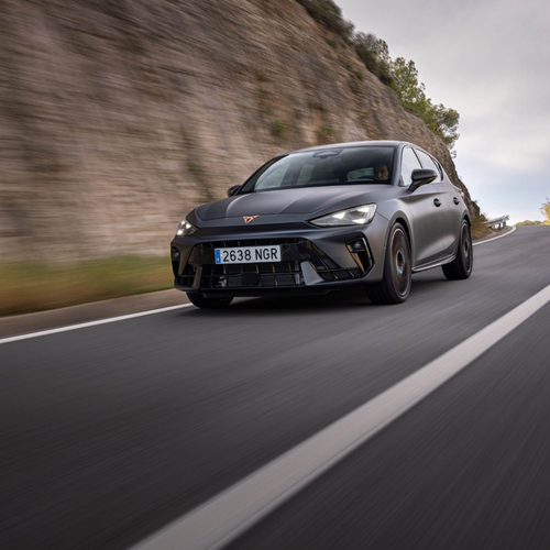 2026 Seat CUPRA Leon VZ Front View