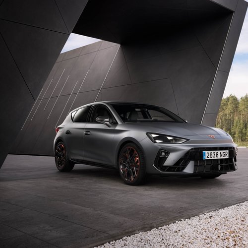 2026 Seat CUPRA Leon VZ Front View