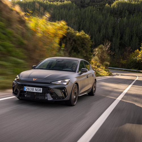 2026 Seat CUPRA Leon VZ Front View