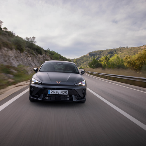 2026 Seat CUPRA Leon VZ Front View