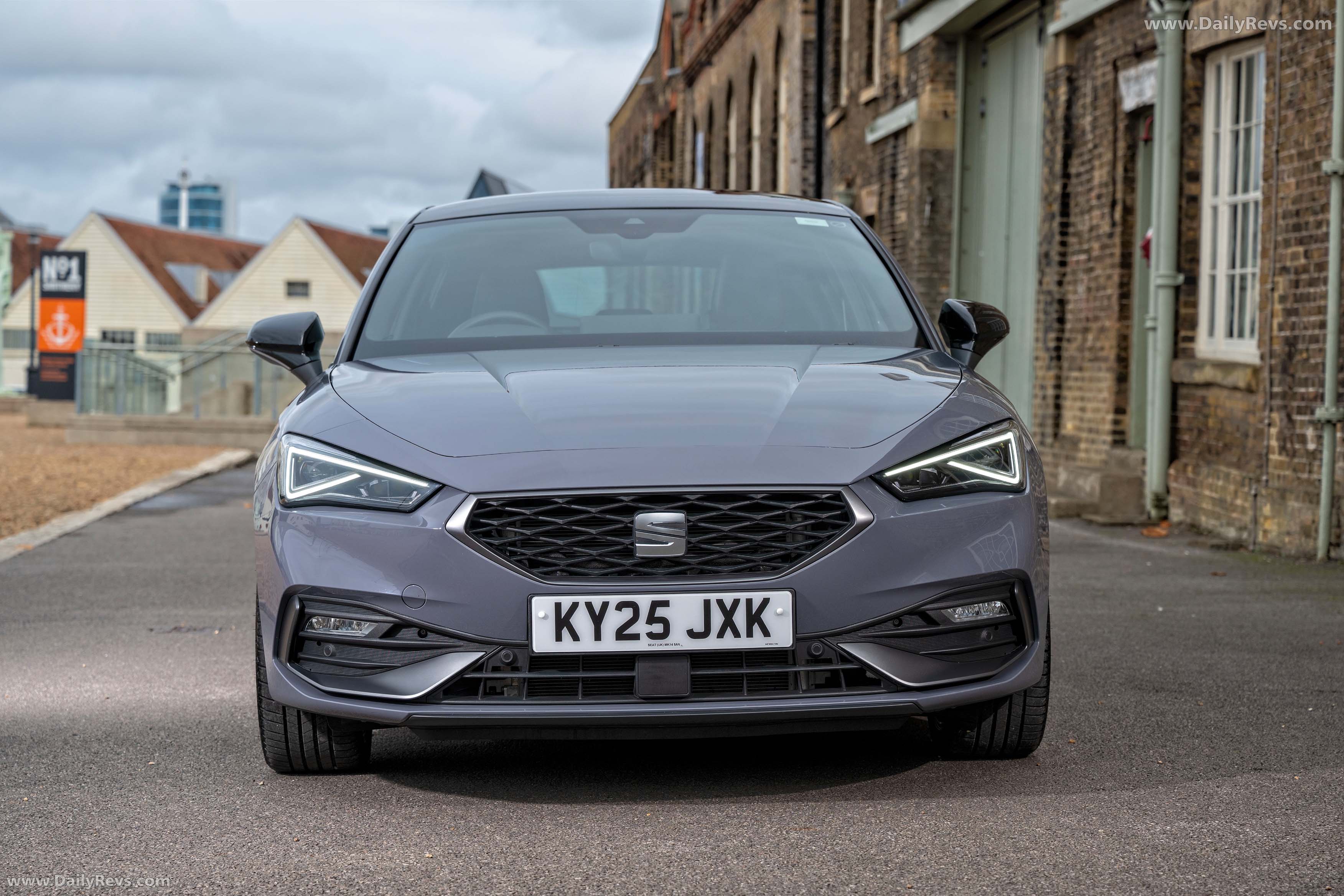 2026 Seat Leon FR UK Version Front View