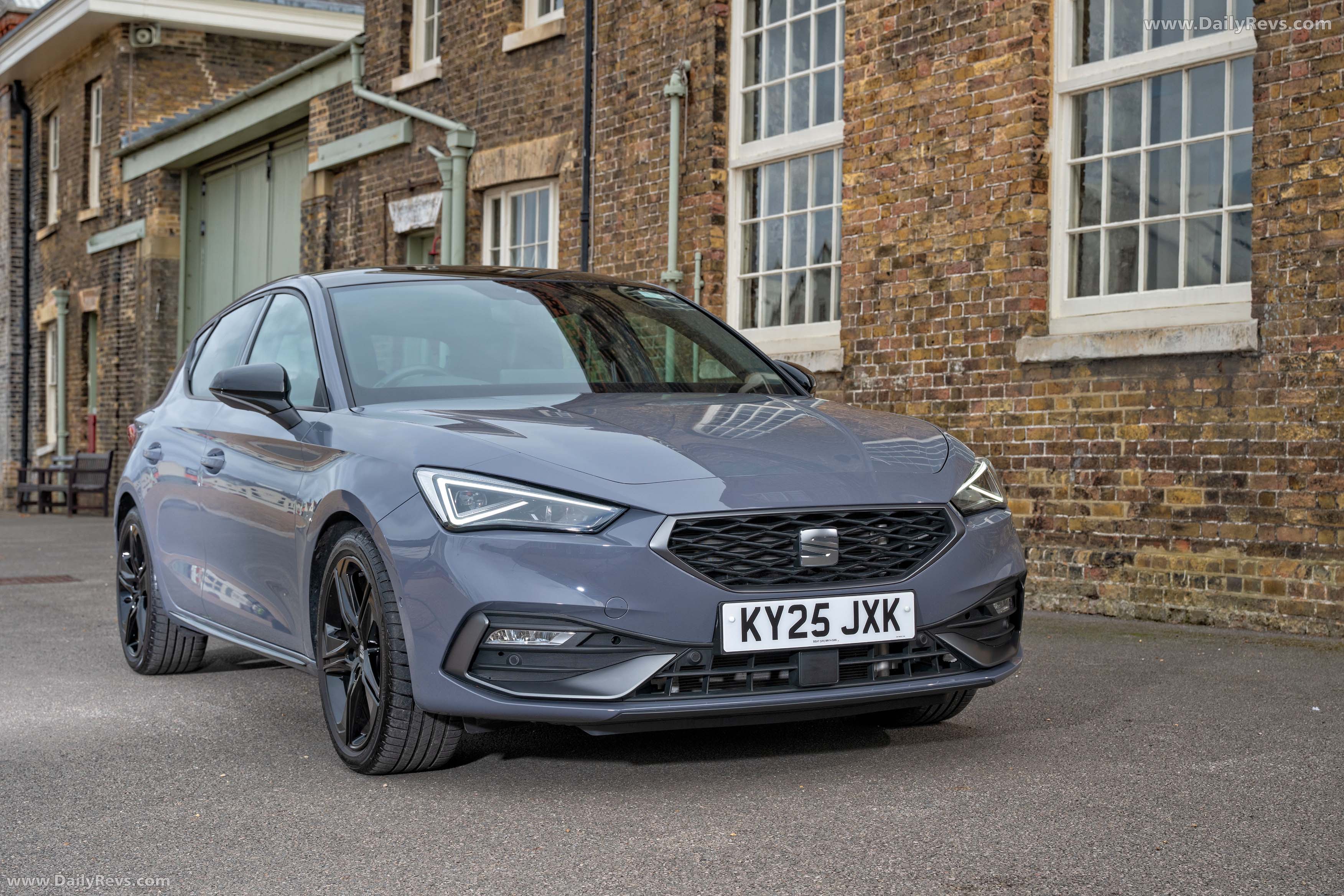 2026 Seat Leon FR UK Version Front View
