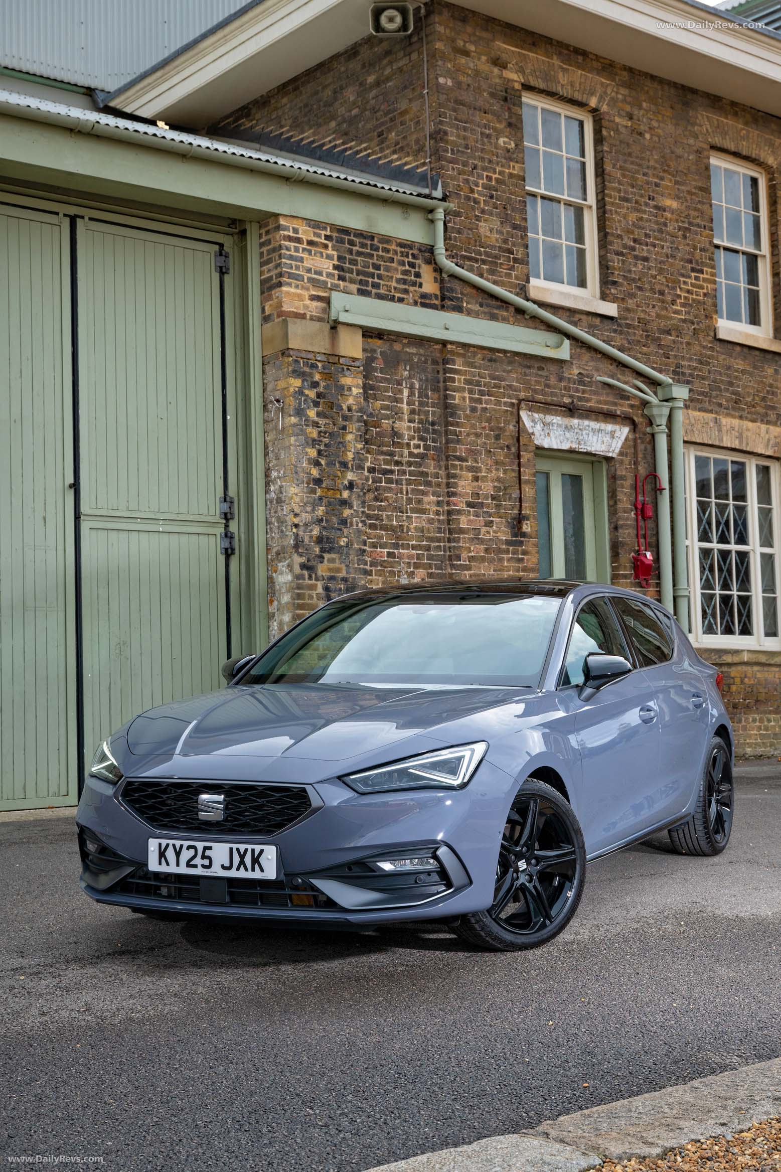 2026 Seat Leon FR UK Version Front View