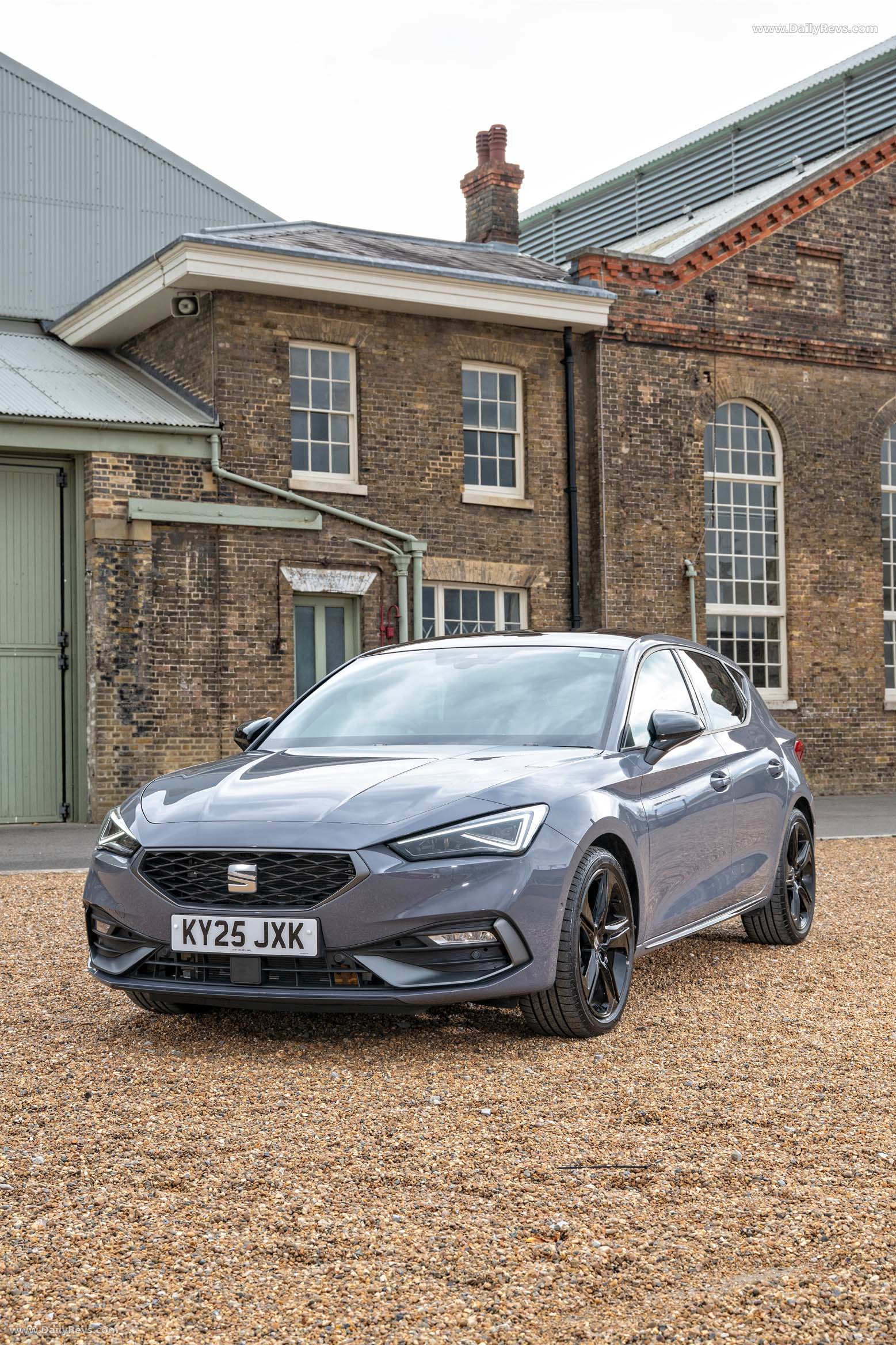 2026 Seat Leon FR UK Version Front View