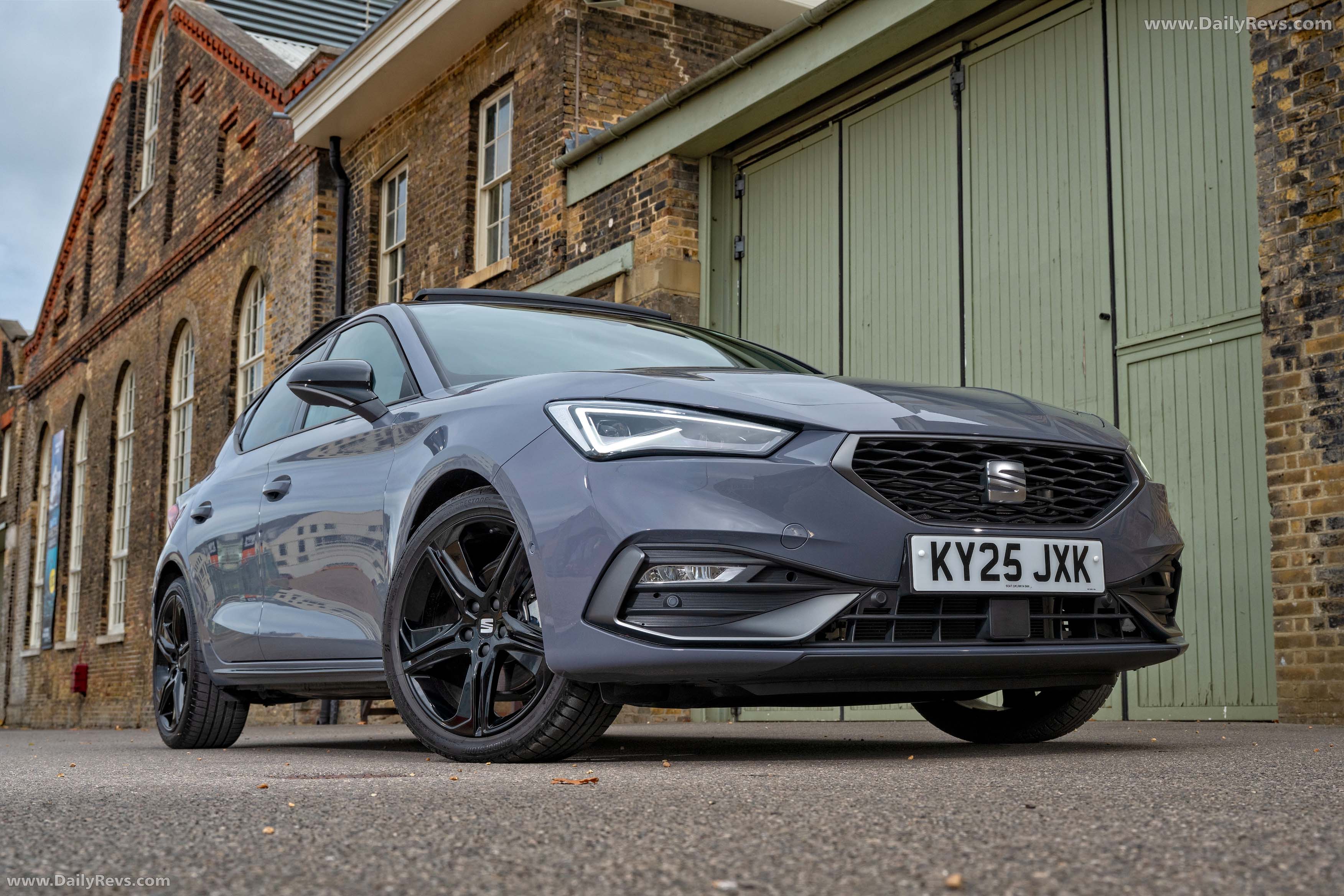 2026 Seat Leon FR UK Version Front View
