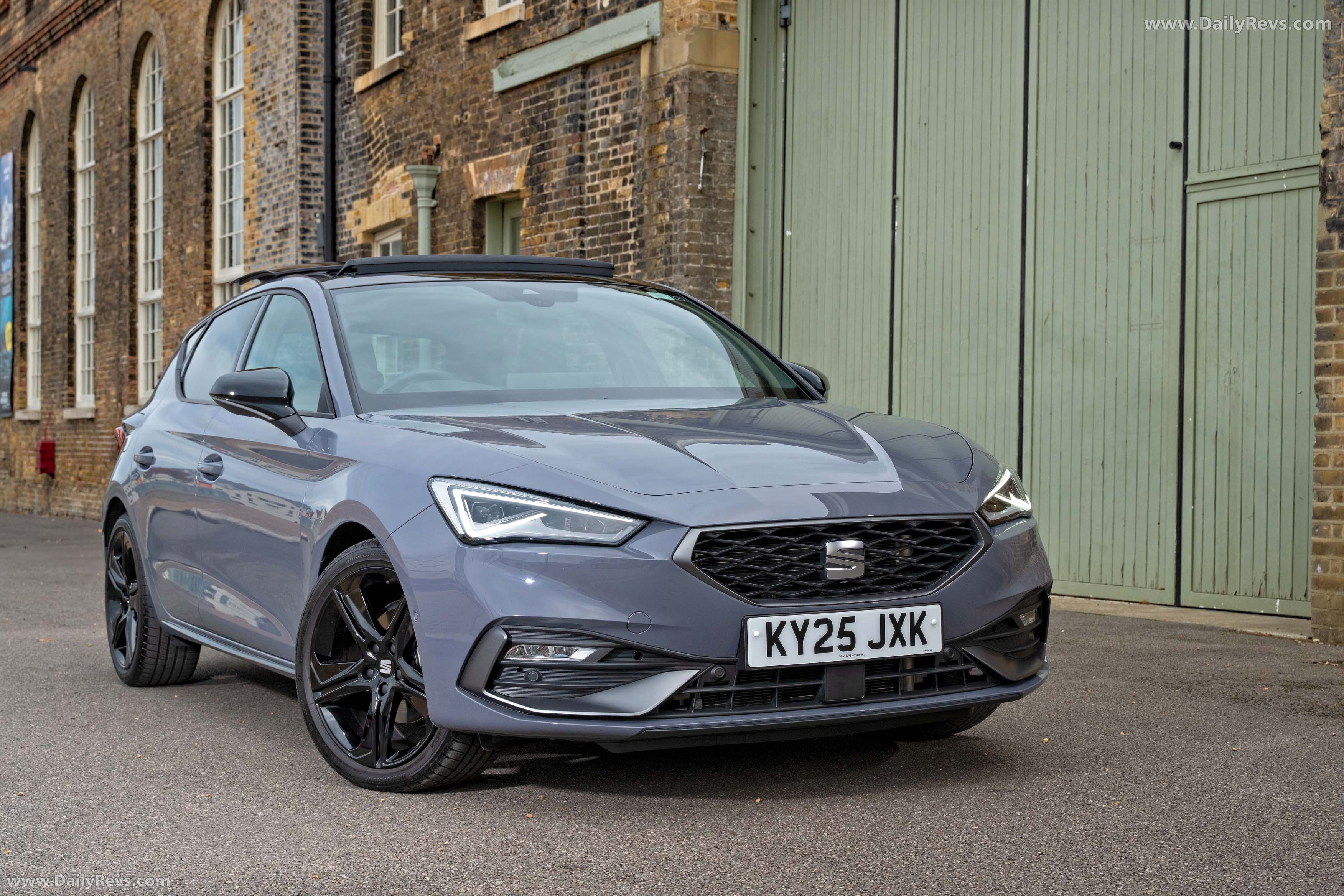 2026 Seat Leon FR UK Version Front View