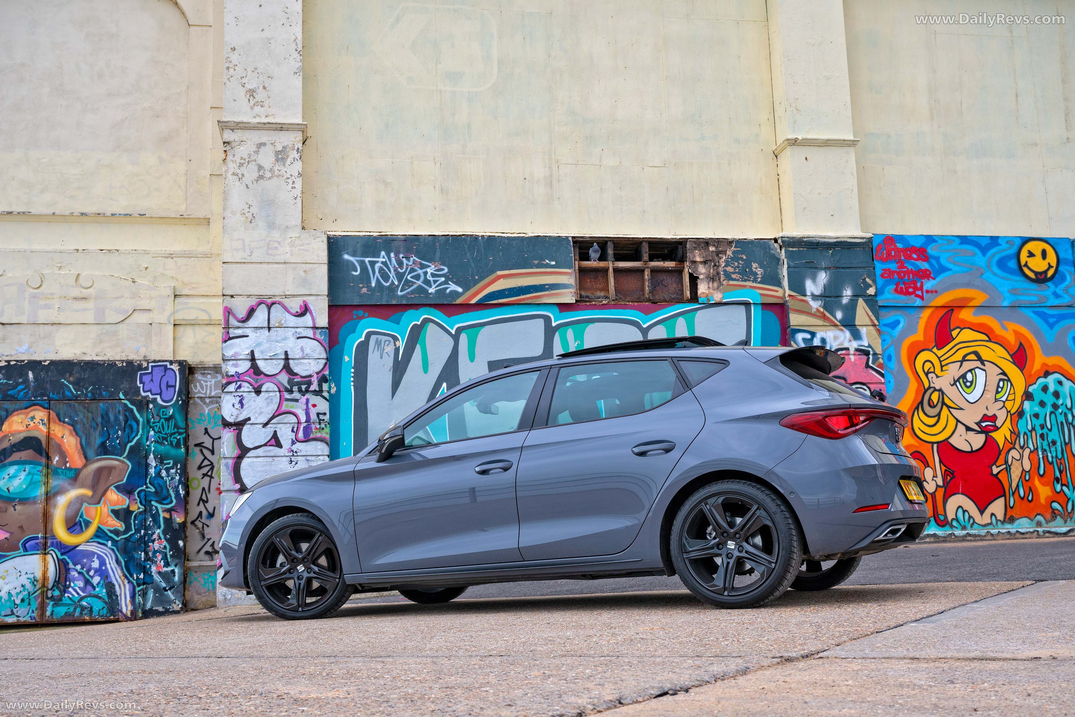 2026 Seat Leon FR UK Version Rear View