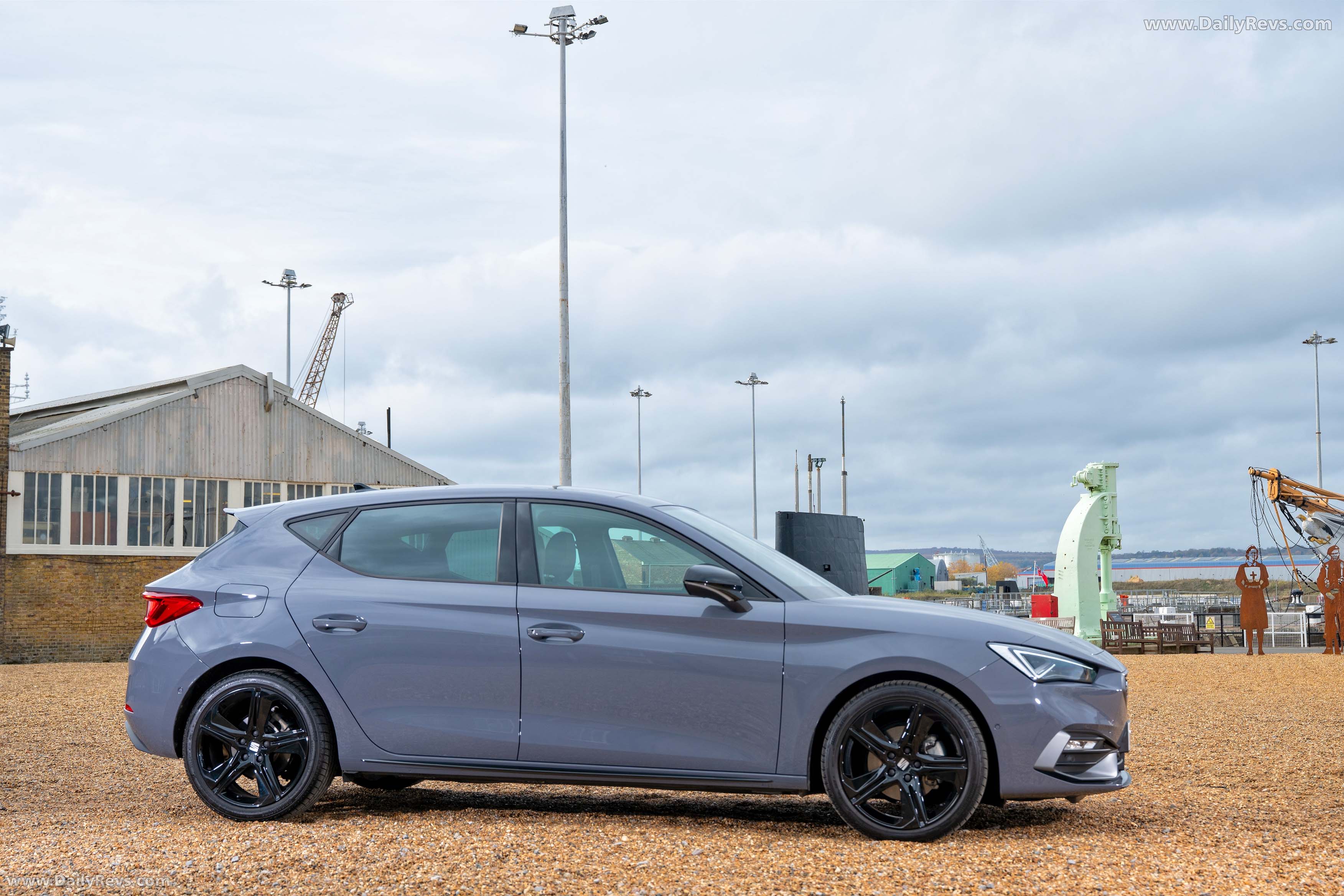 2026 Seat Leon FR UK Version Side View