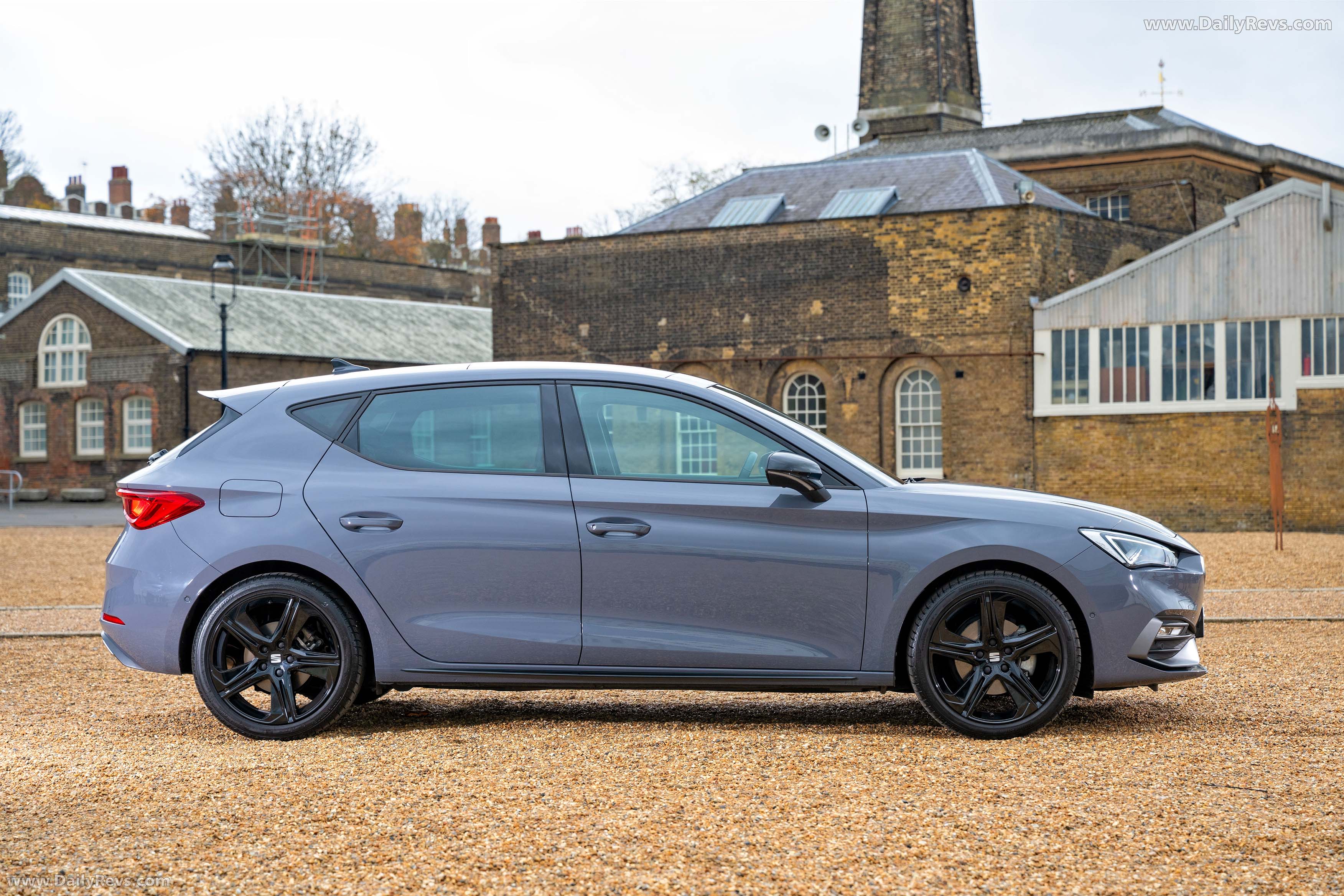 2026 Seat Leon FR UK Version Side View