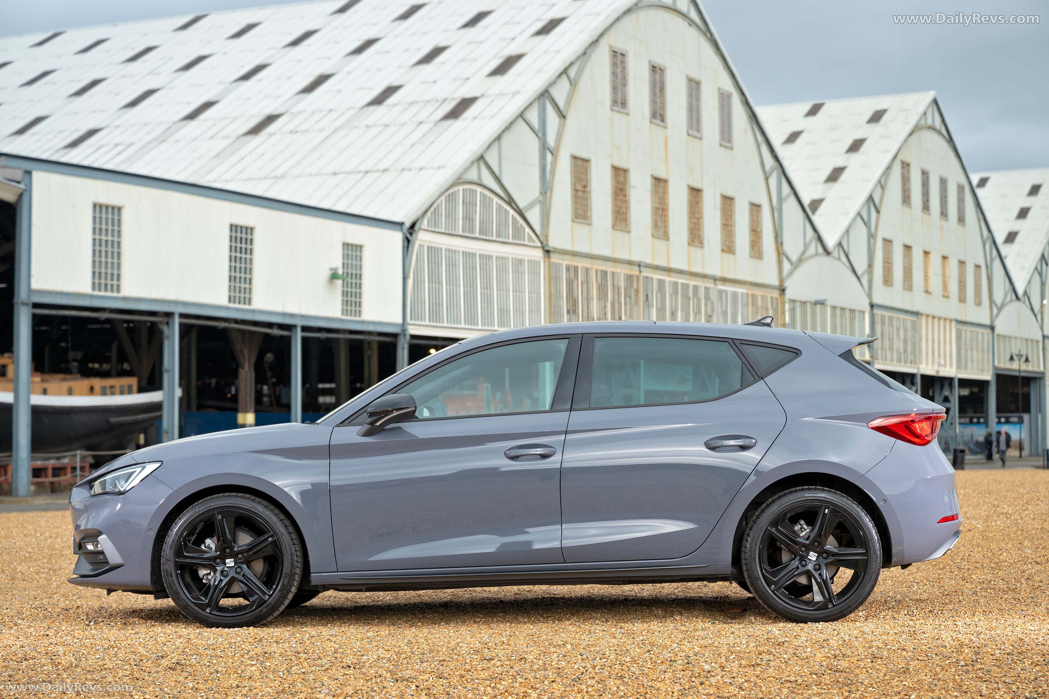 2026 Seat Leon FR UK Version Side View