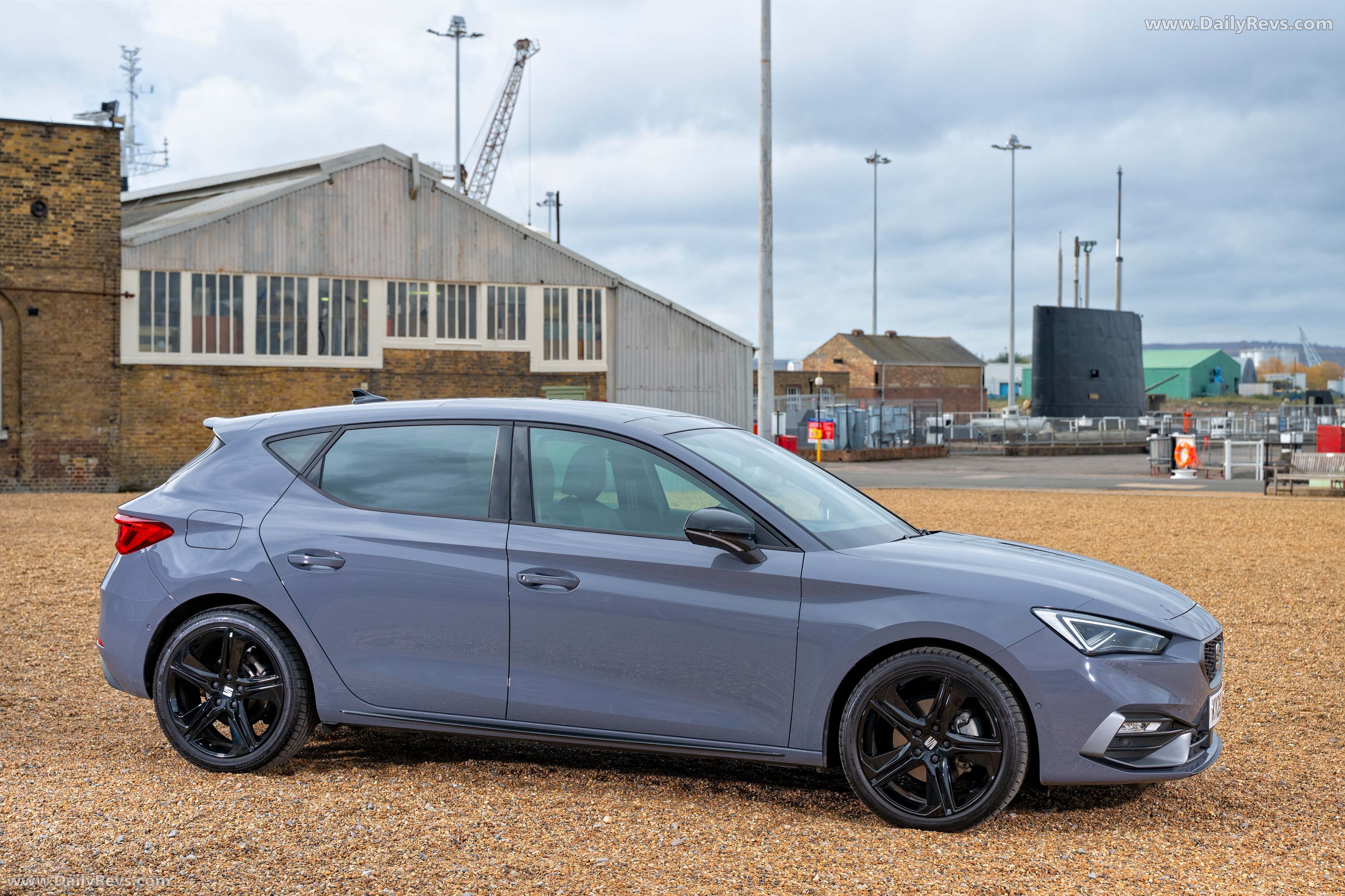 2026 Seat Leon FR UK Version Side View