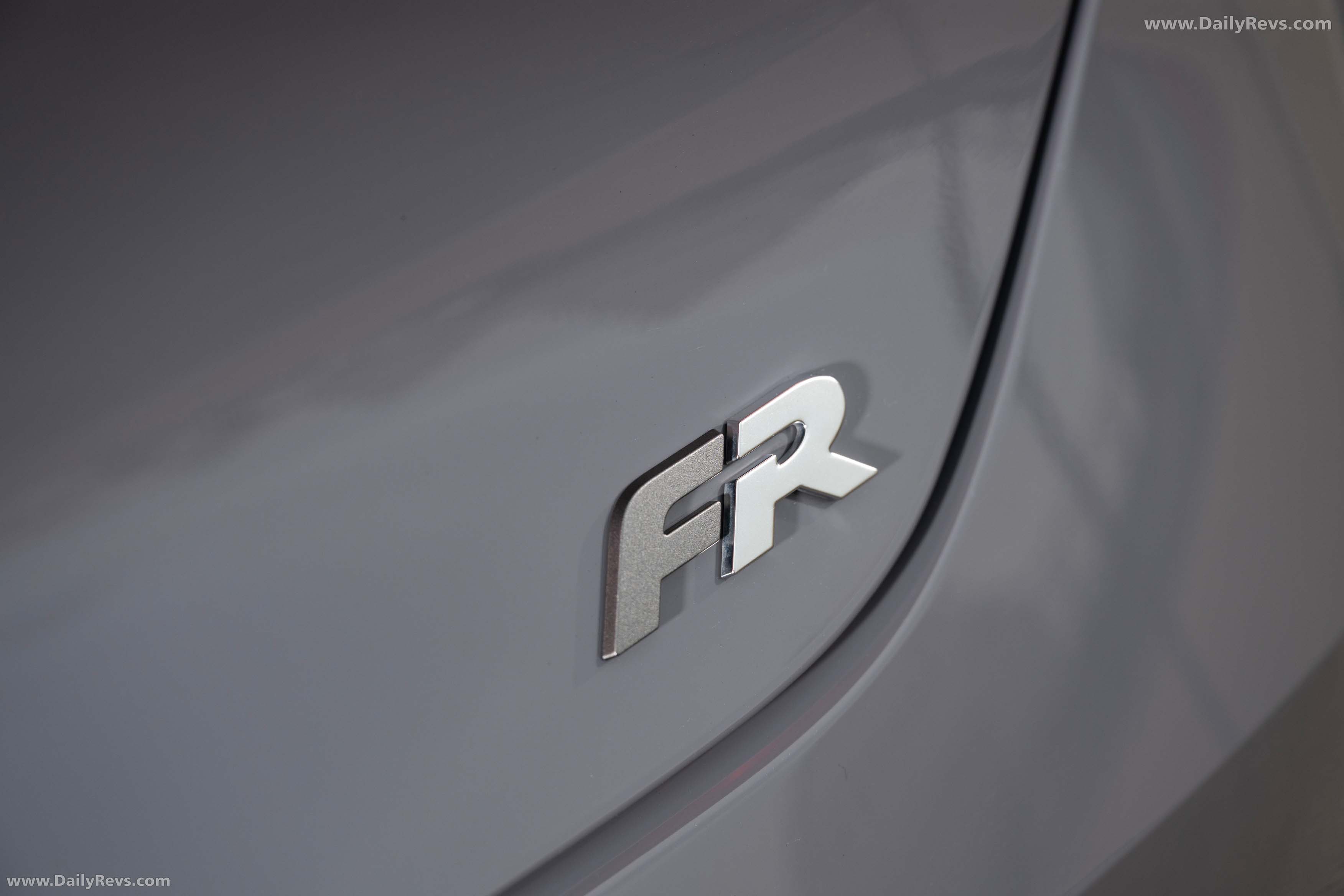 2026 Seat Leon FR UK Version Exterior