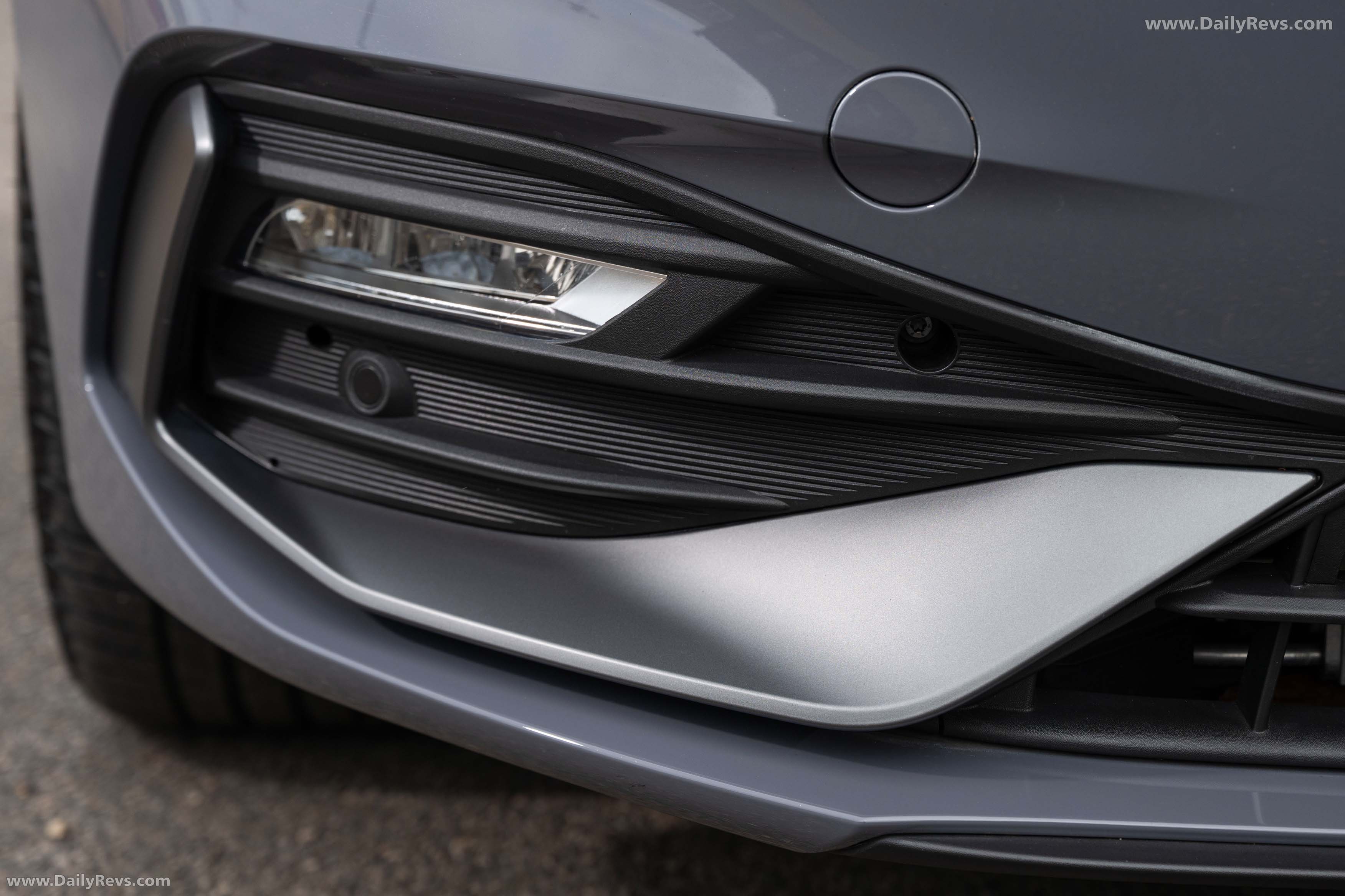 2026 Seat Leon FR UK Version Exterior