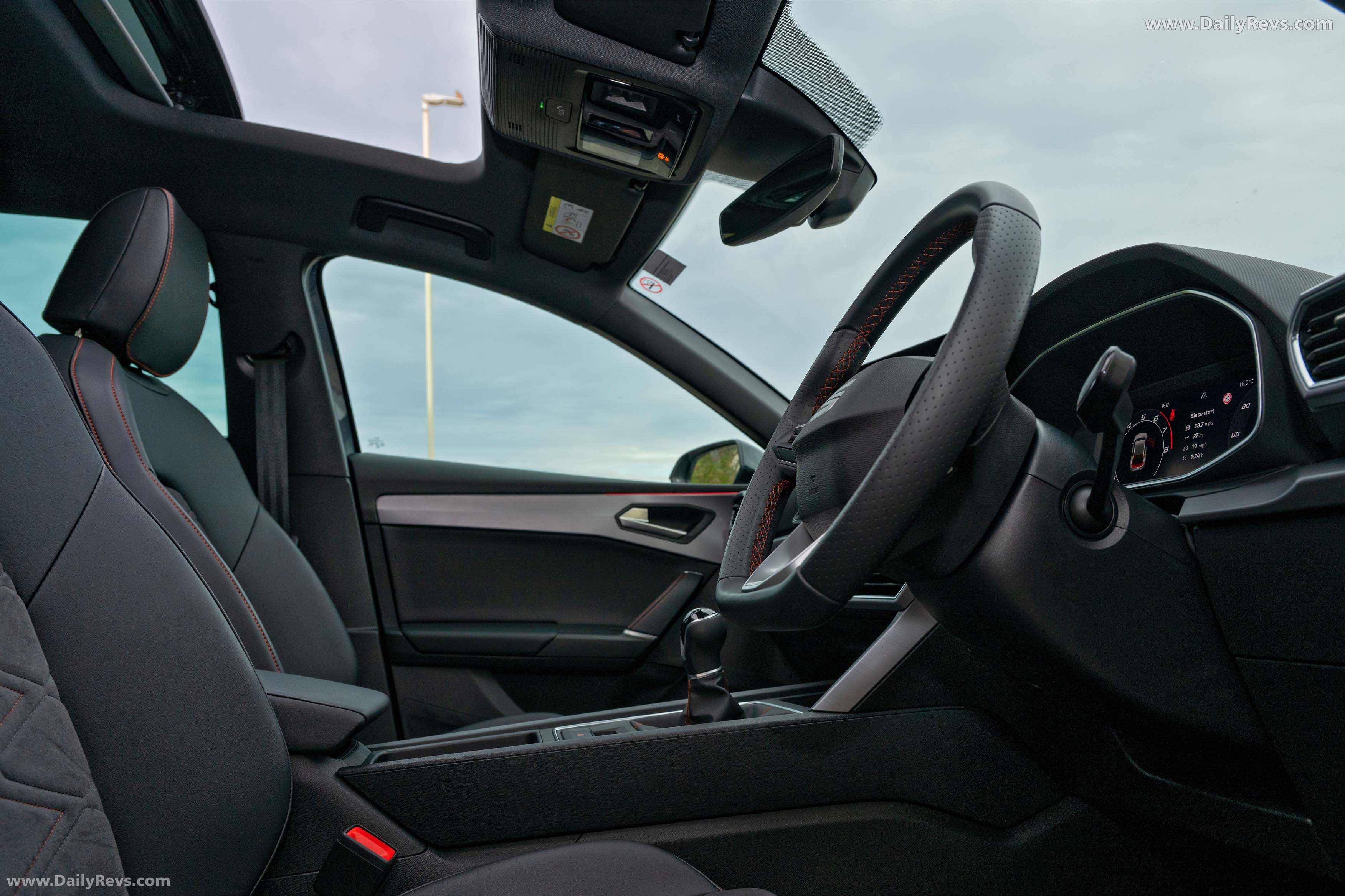 2026 Seat Leon FR UK Version Interior