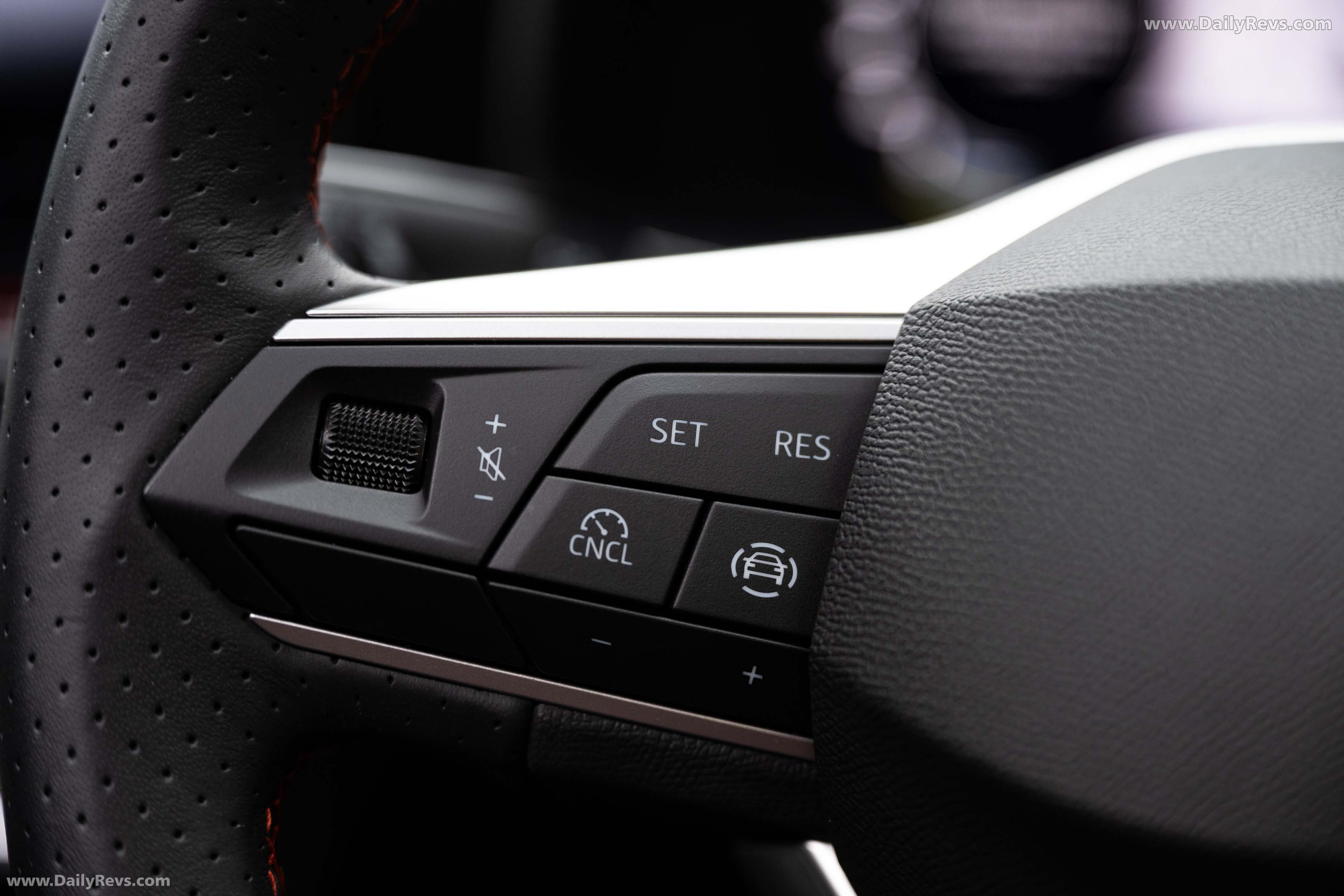 2026 Seat Leon FR UK Version Interior