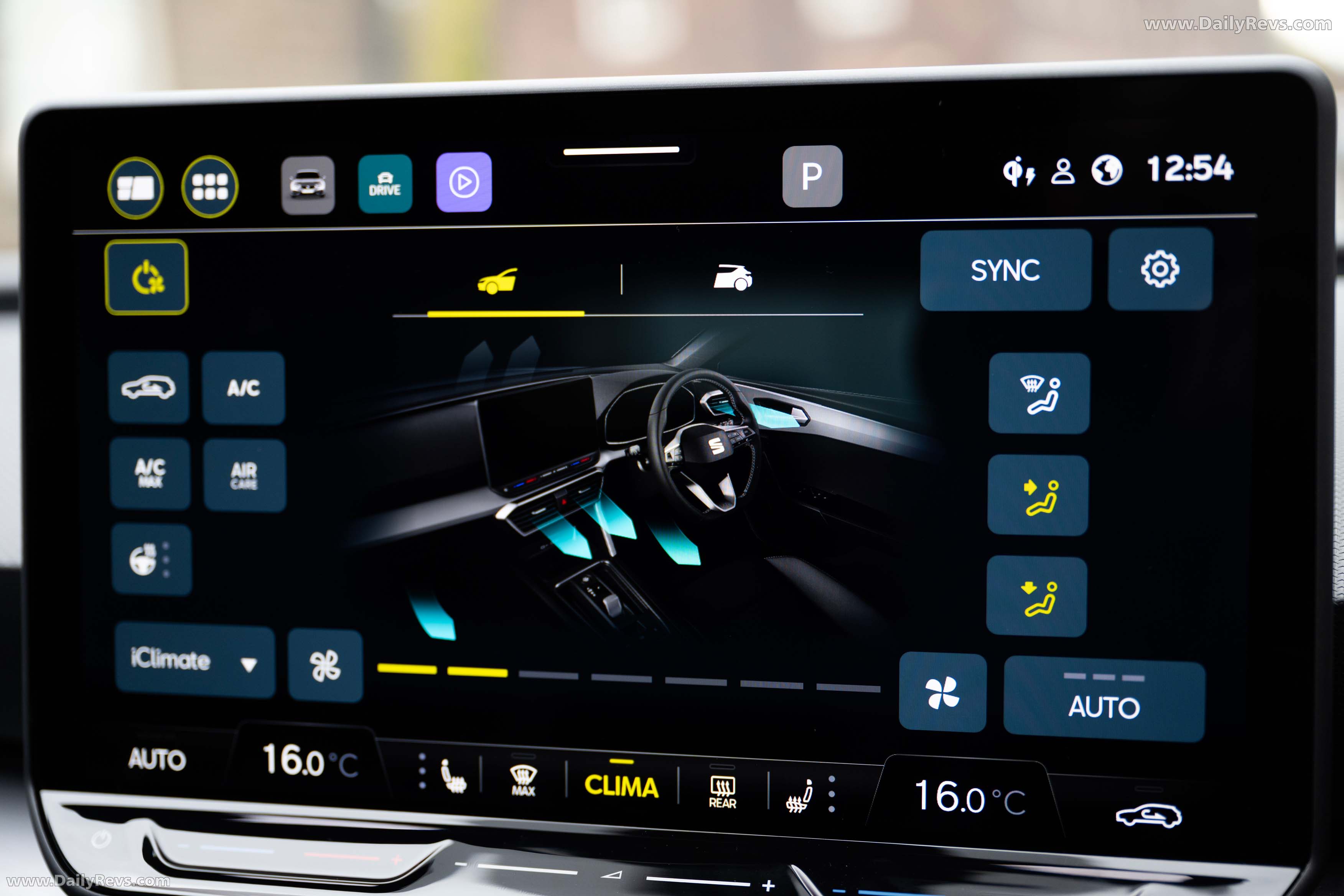 2026 Seat Leon FR UK Version Interior