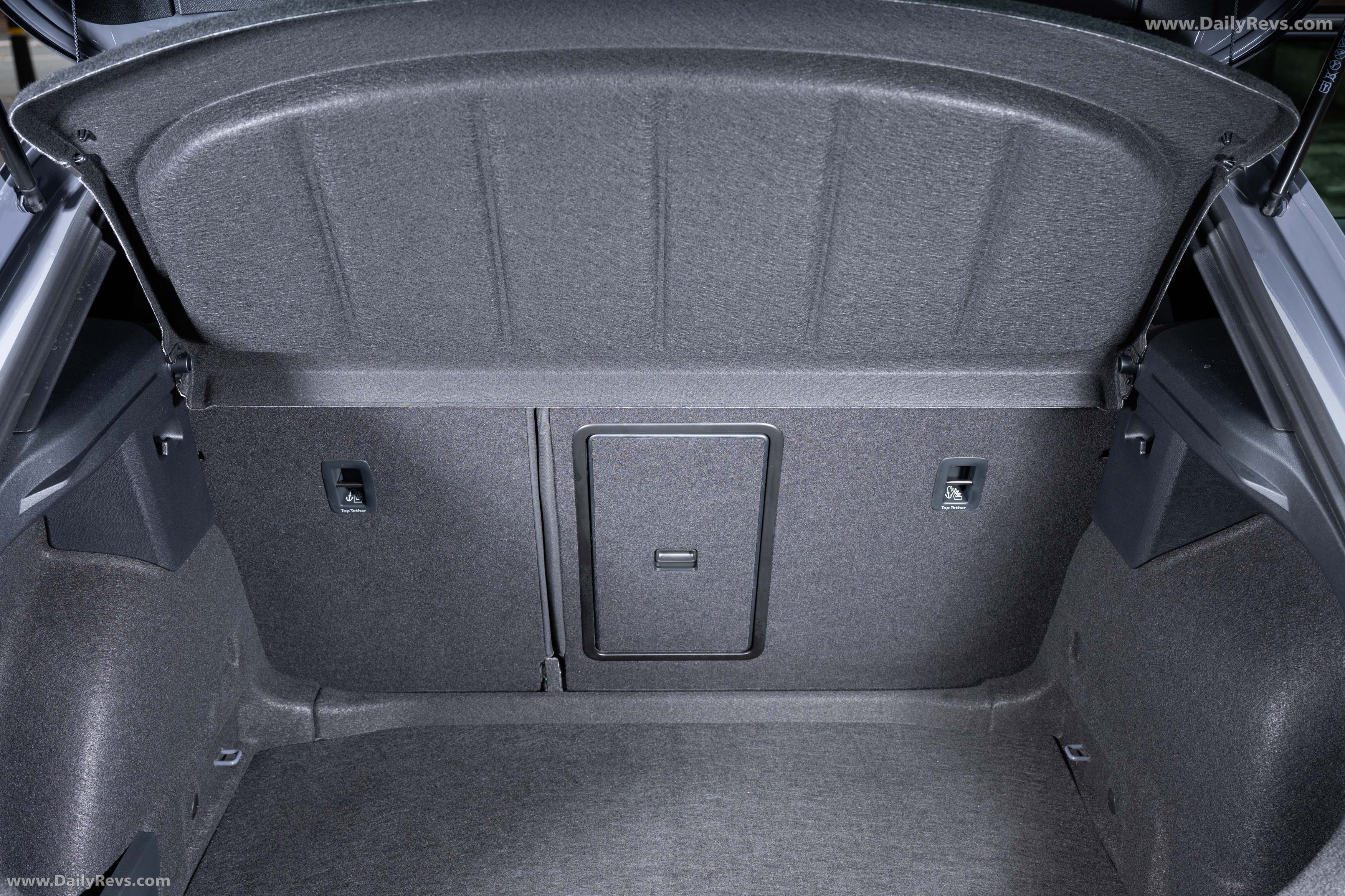 2026 Seat Leon FR UK Version Interior