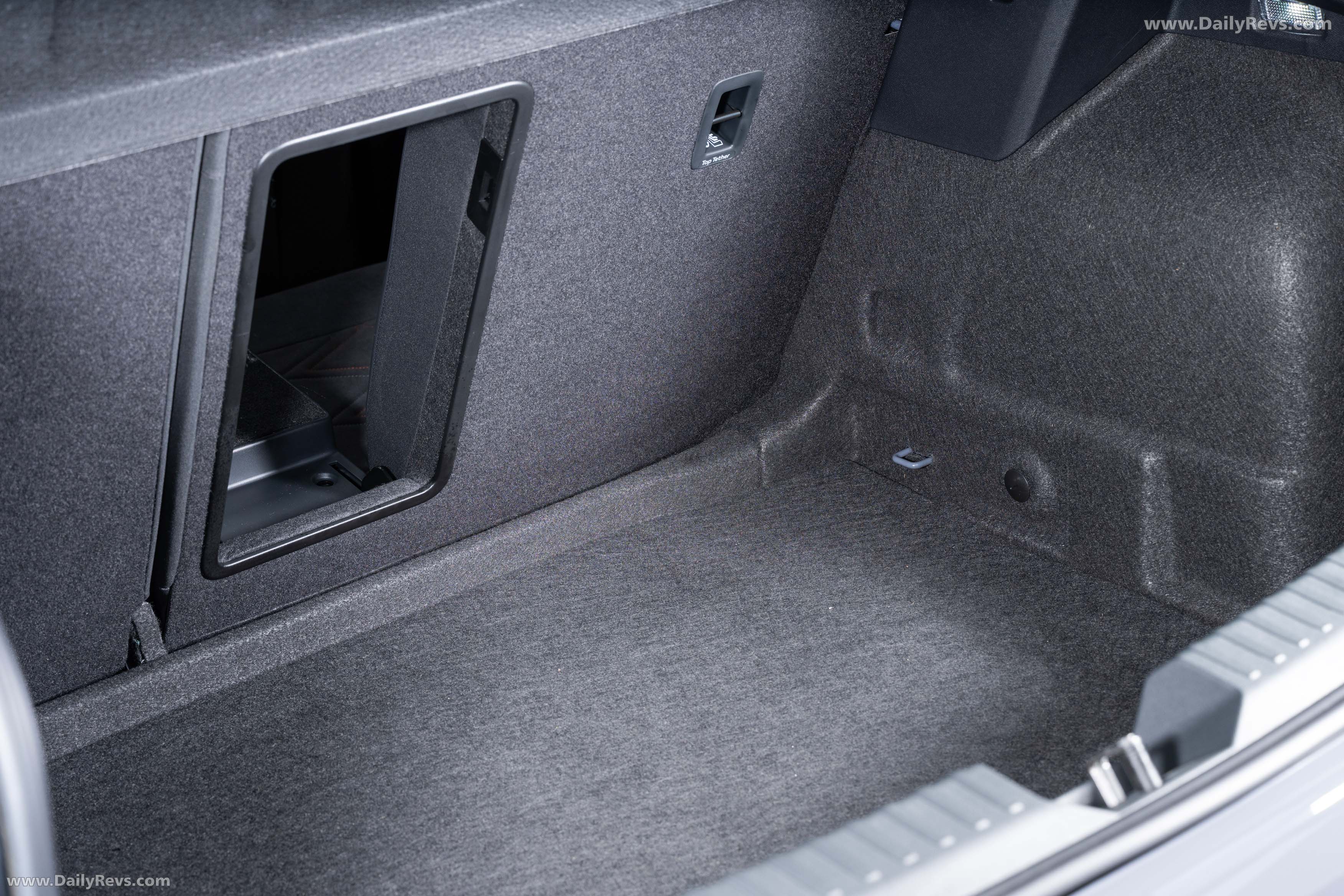 2026 Seat Leon FR UK Version Interior