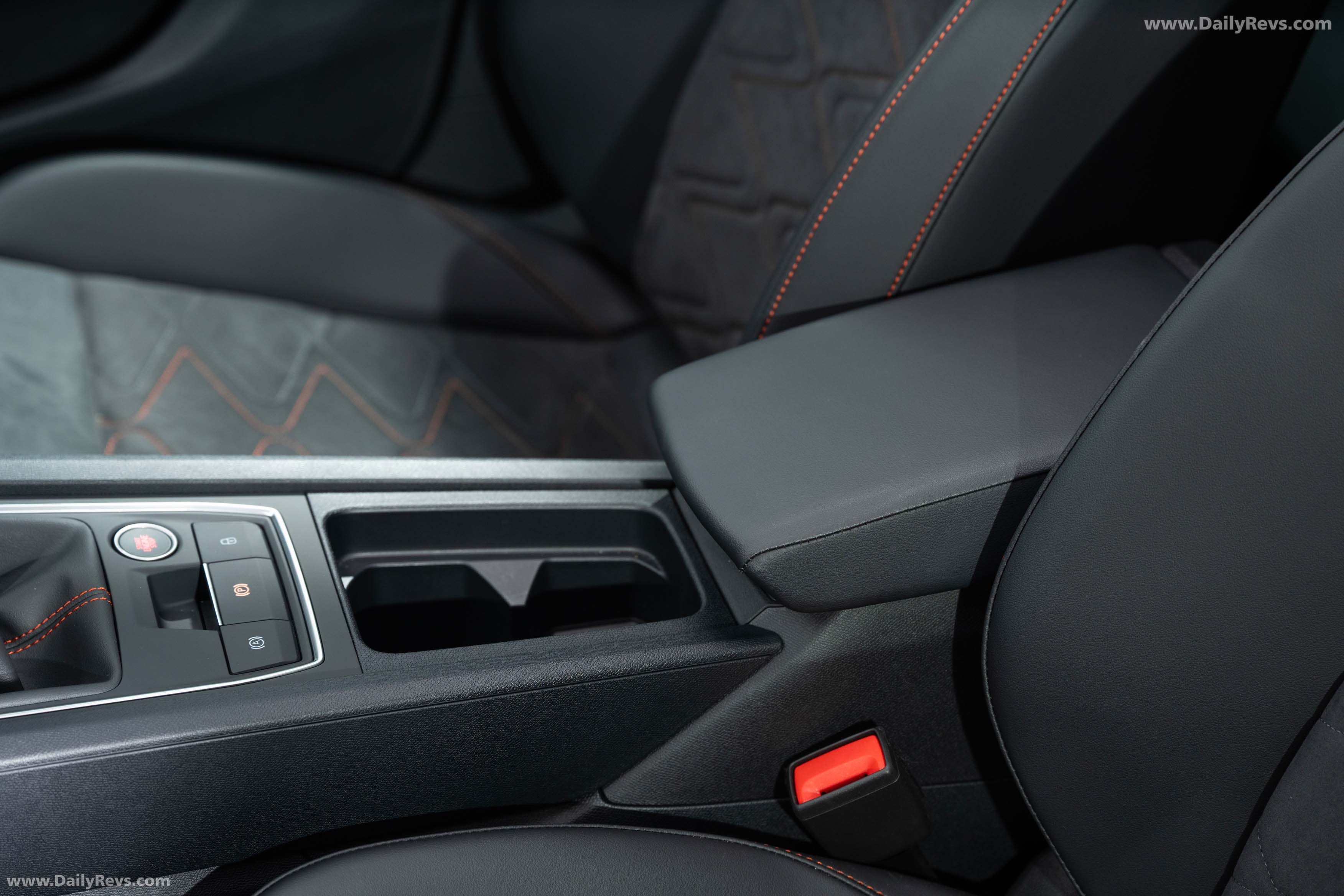 2026 Seat Leon FR UK Version Interior