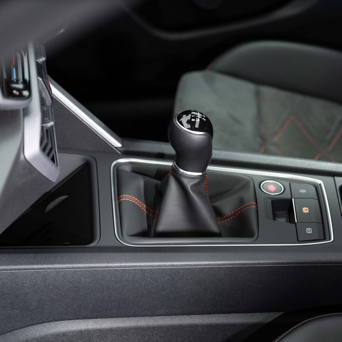 2026 Seat Leon FR UK Version Interior