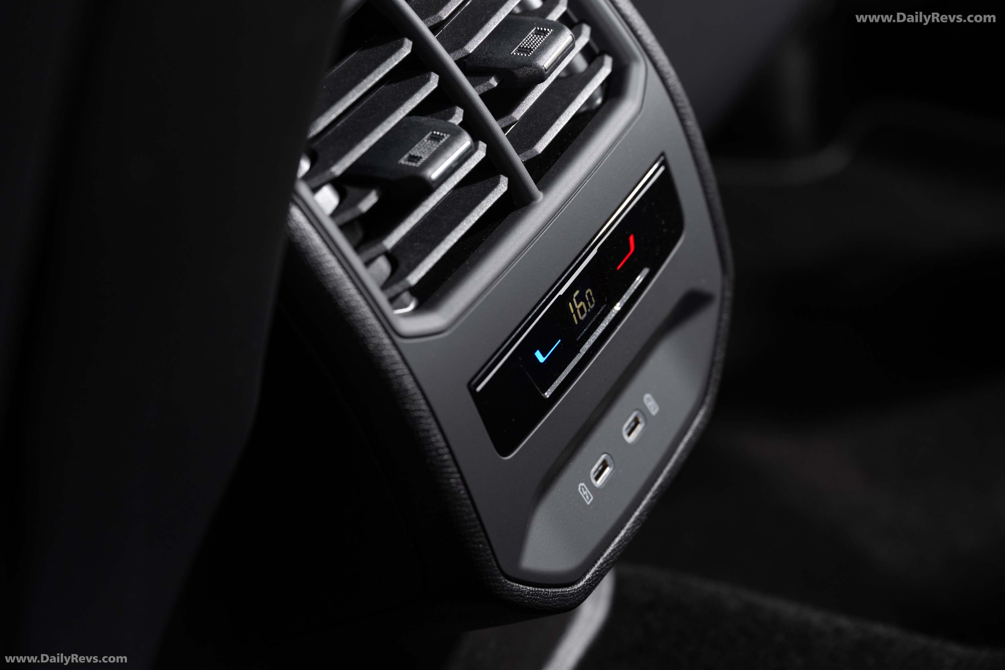 2026 Seat Leon FR UK Version Interior