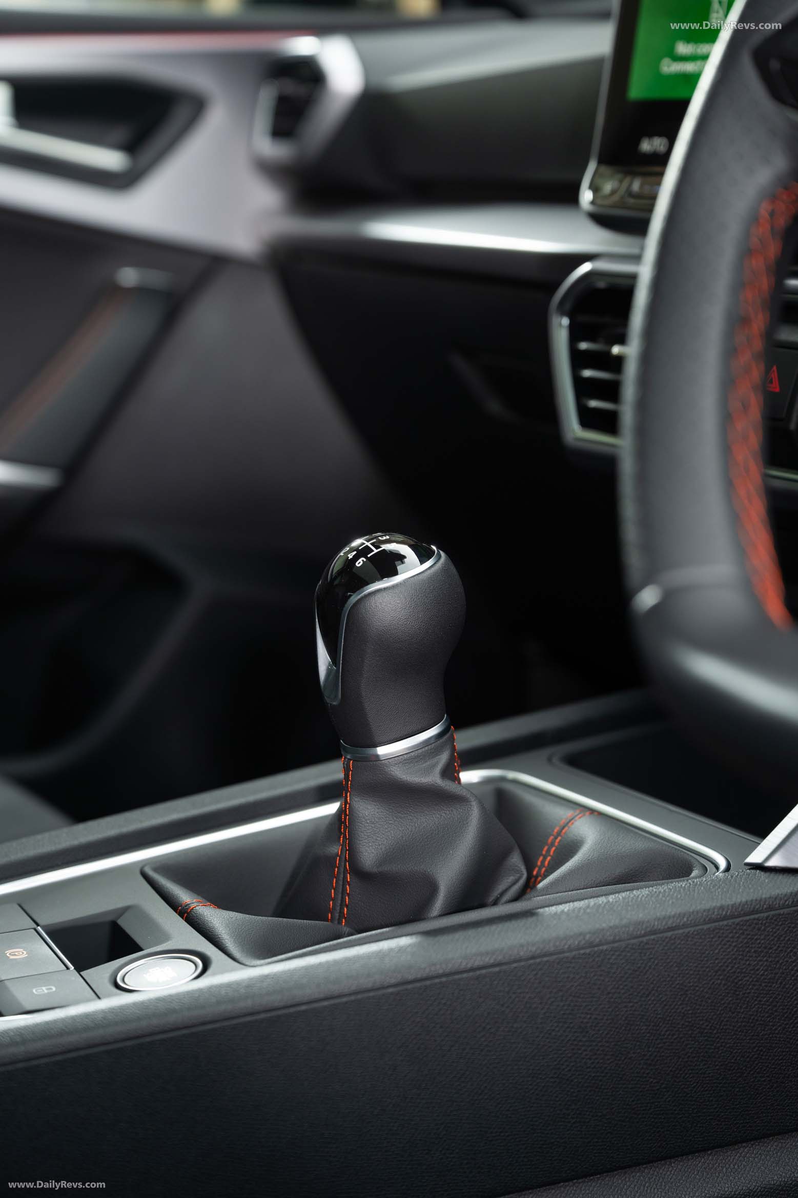 2026 Seat Leon FR UK Version Interior