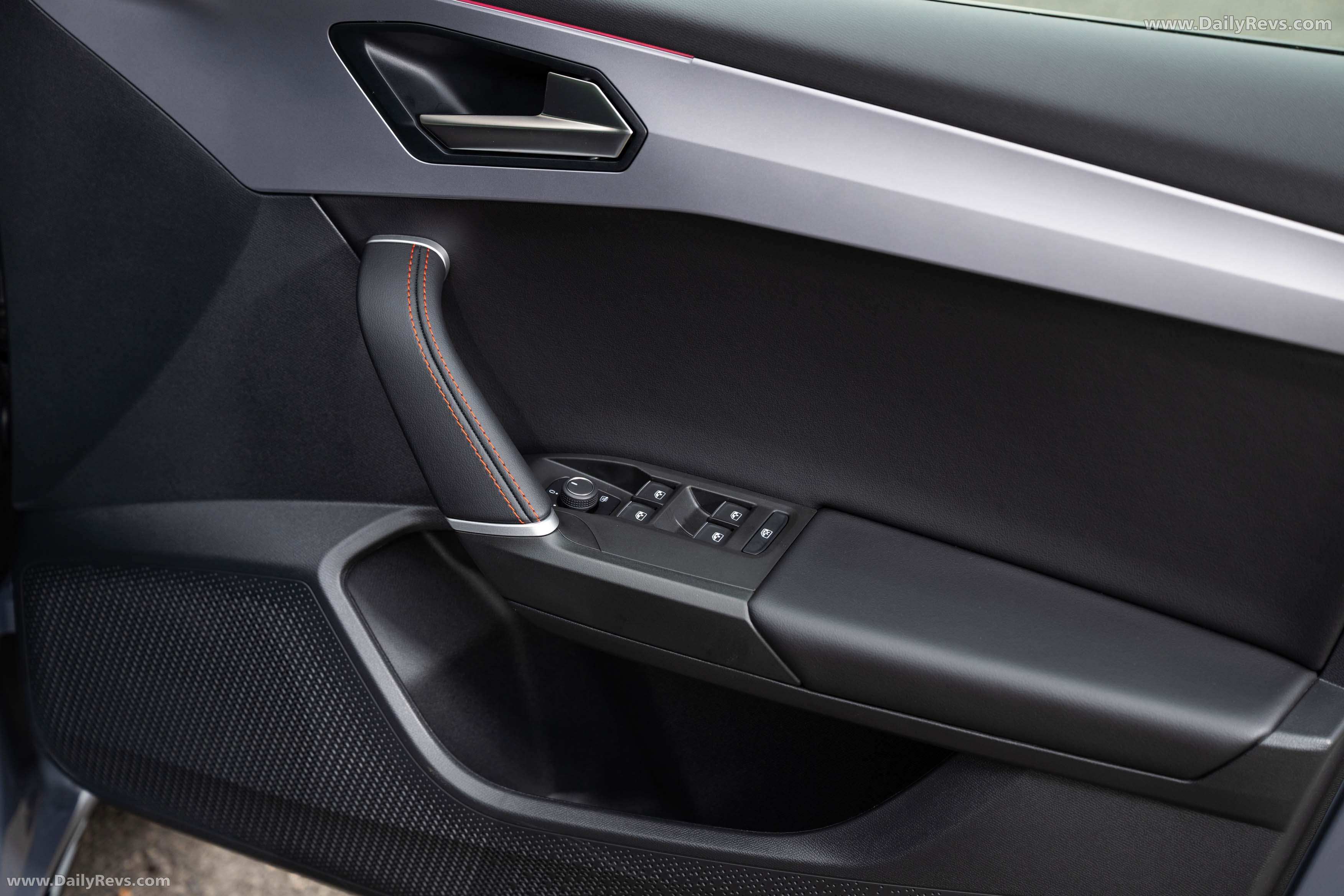 2026 Seat Leon FR UK Version Interior