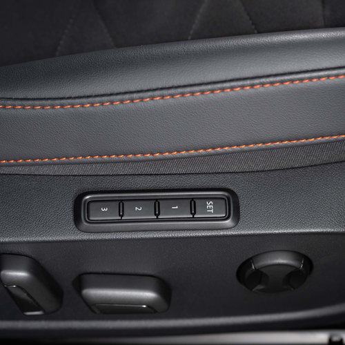2026 Seat Leon FR UK Version Interior