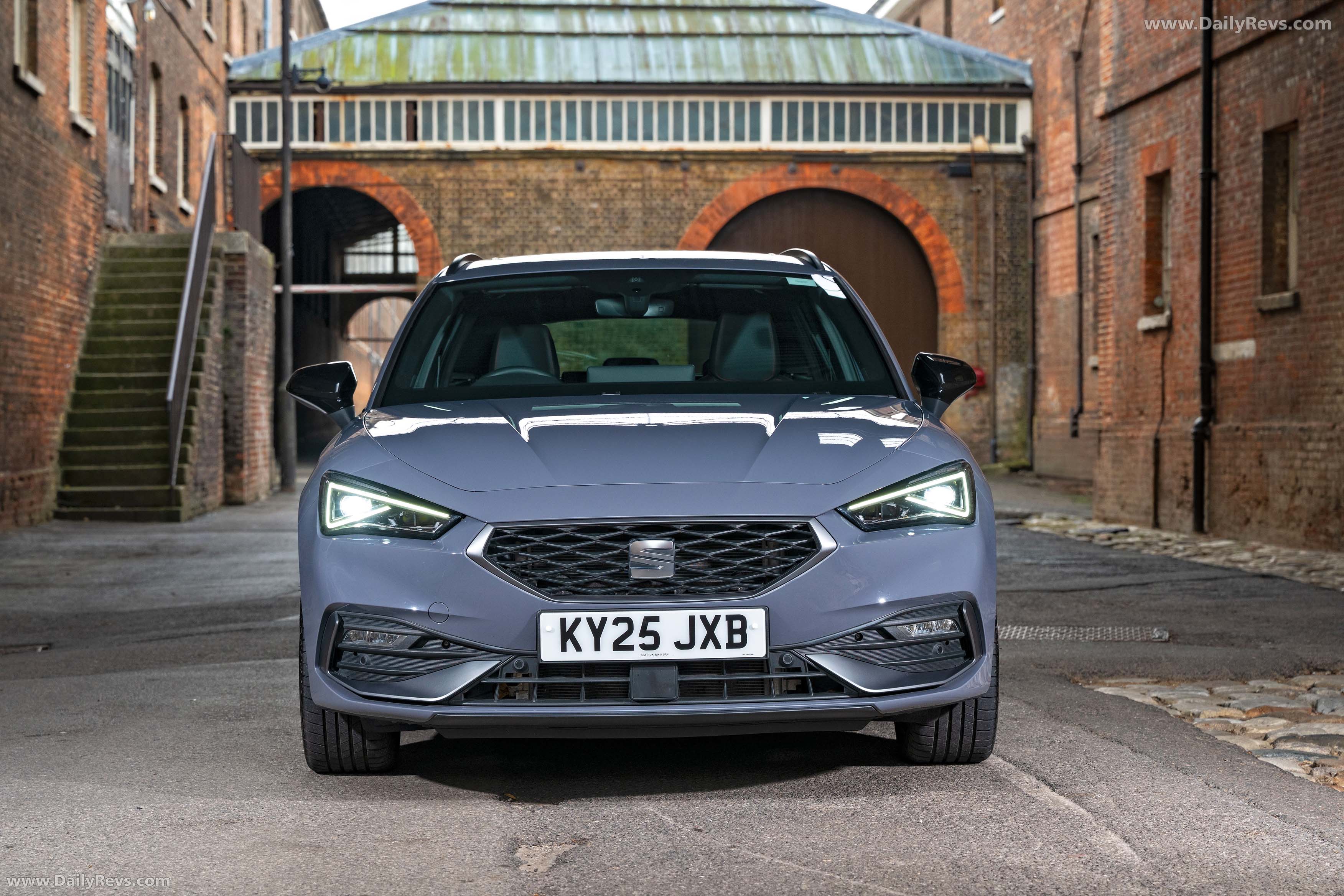2026 Seat Leon Estate FR UK Version Front View